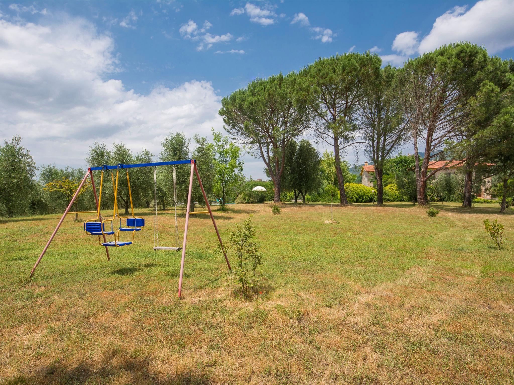 Foto 41 - Casa con 6 camere da letto a Vinci con piscina privata e giardino