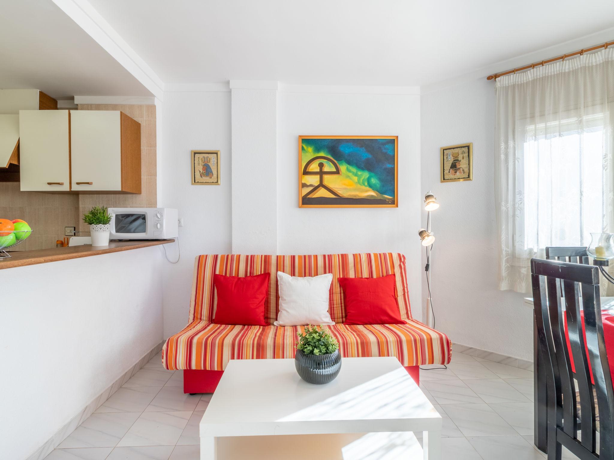 Photo 6 - Appartement de 1 chambre à Castelló d'Empúries avec vues à la mer