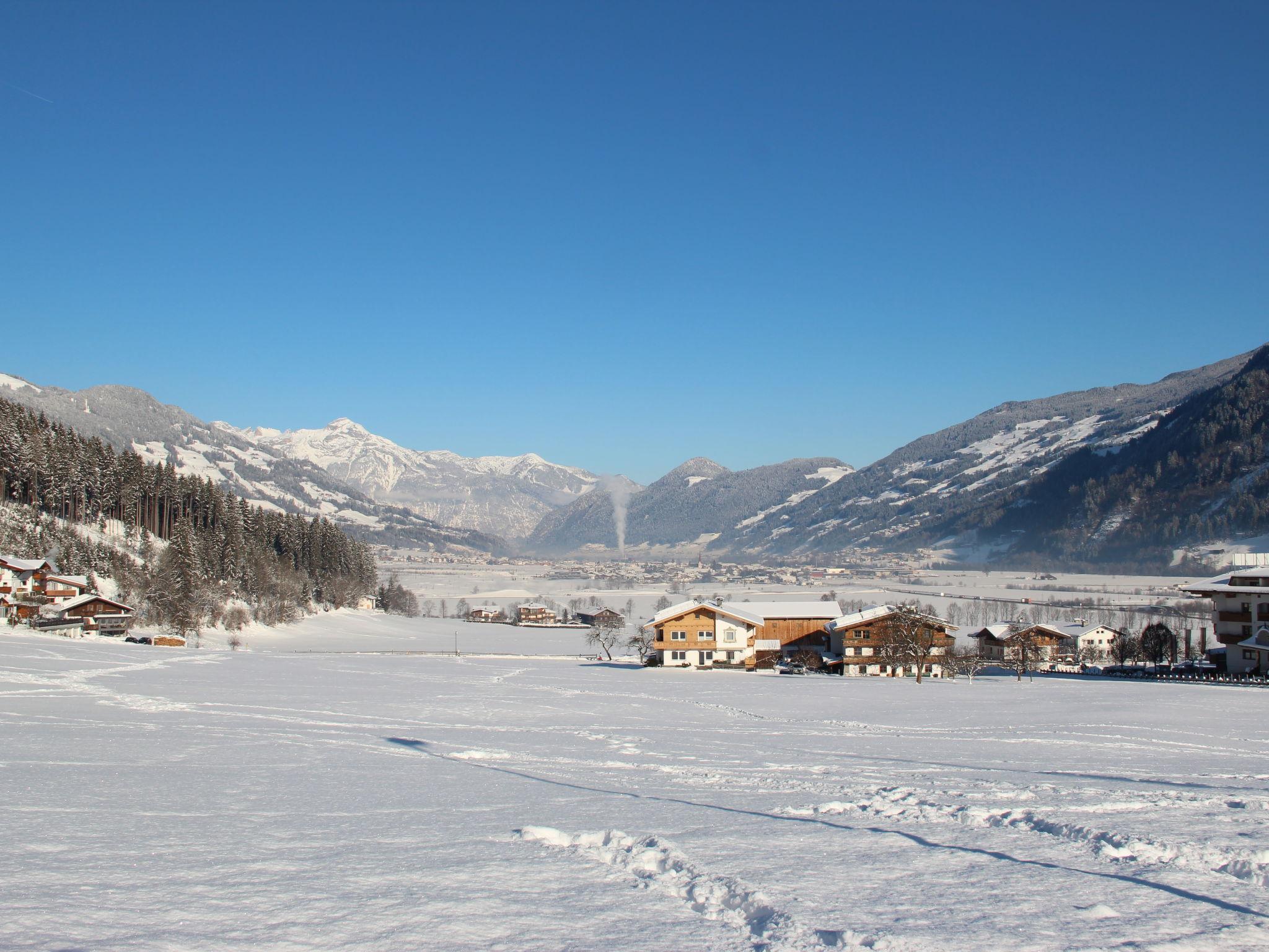 Foto 18 - Apartamento de 2 quartos em Ried im Zillertal com terraço e vista para a montanha