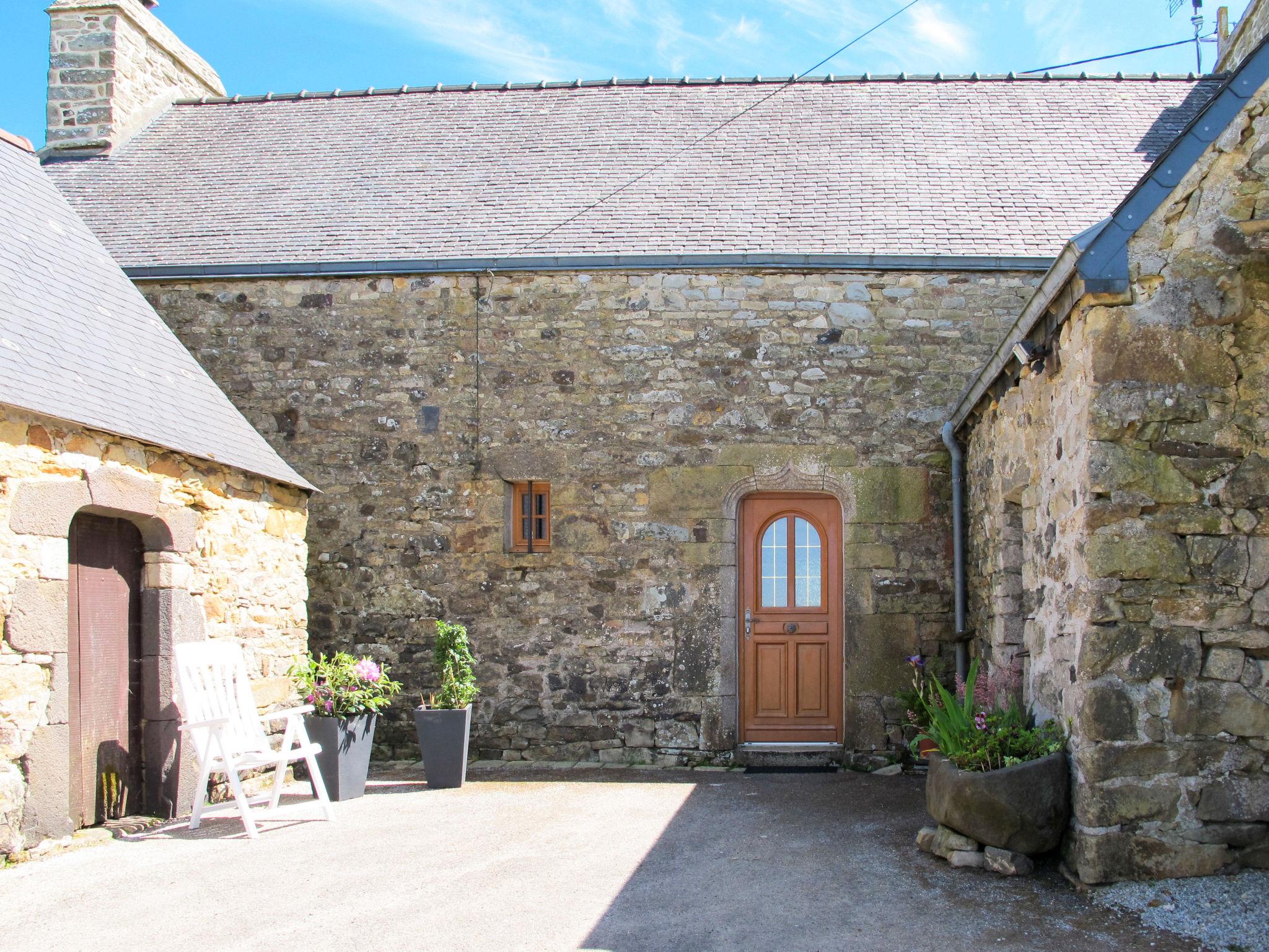 Photo 21 - Maison de 2 chambres à Crozon avec jardin et vues à la mer