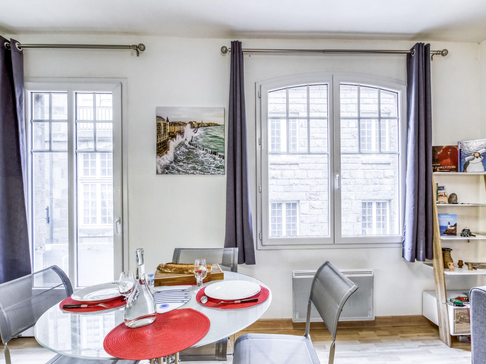 Foto 7 - Apartment mit 1 Schlafzimmer in Saint-Malo mit blick aufs meer