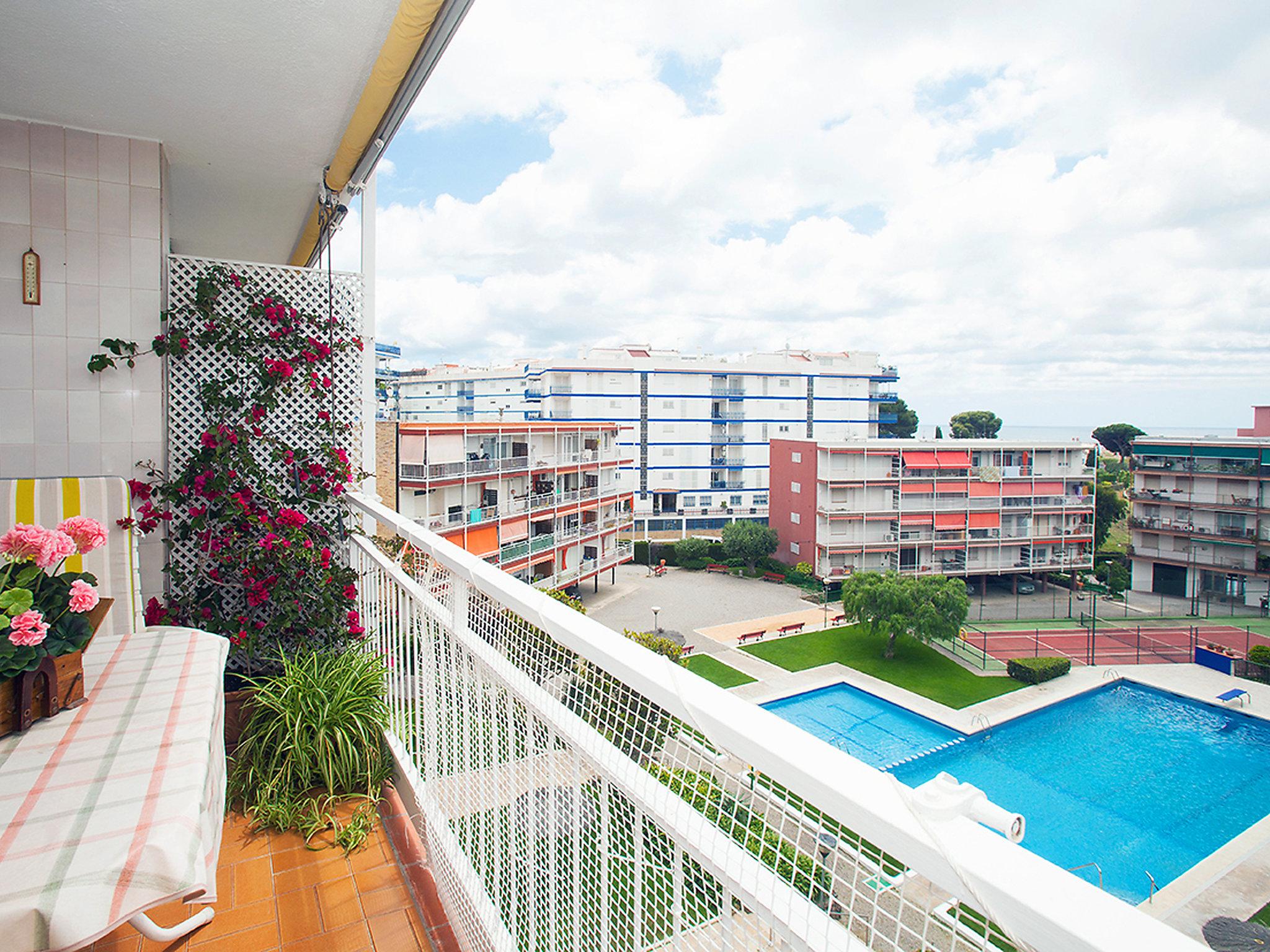 Foto 1 - Apartamento de 2 habitaciones en Sant Andreu de Llavaneres con piscina y jardín