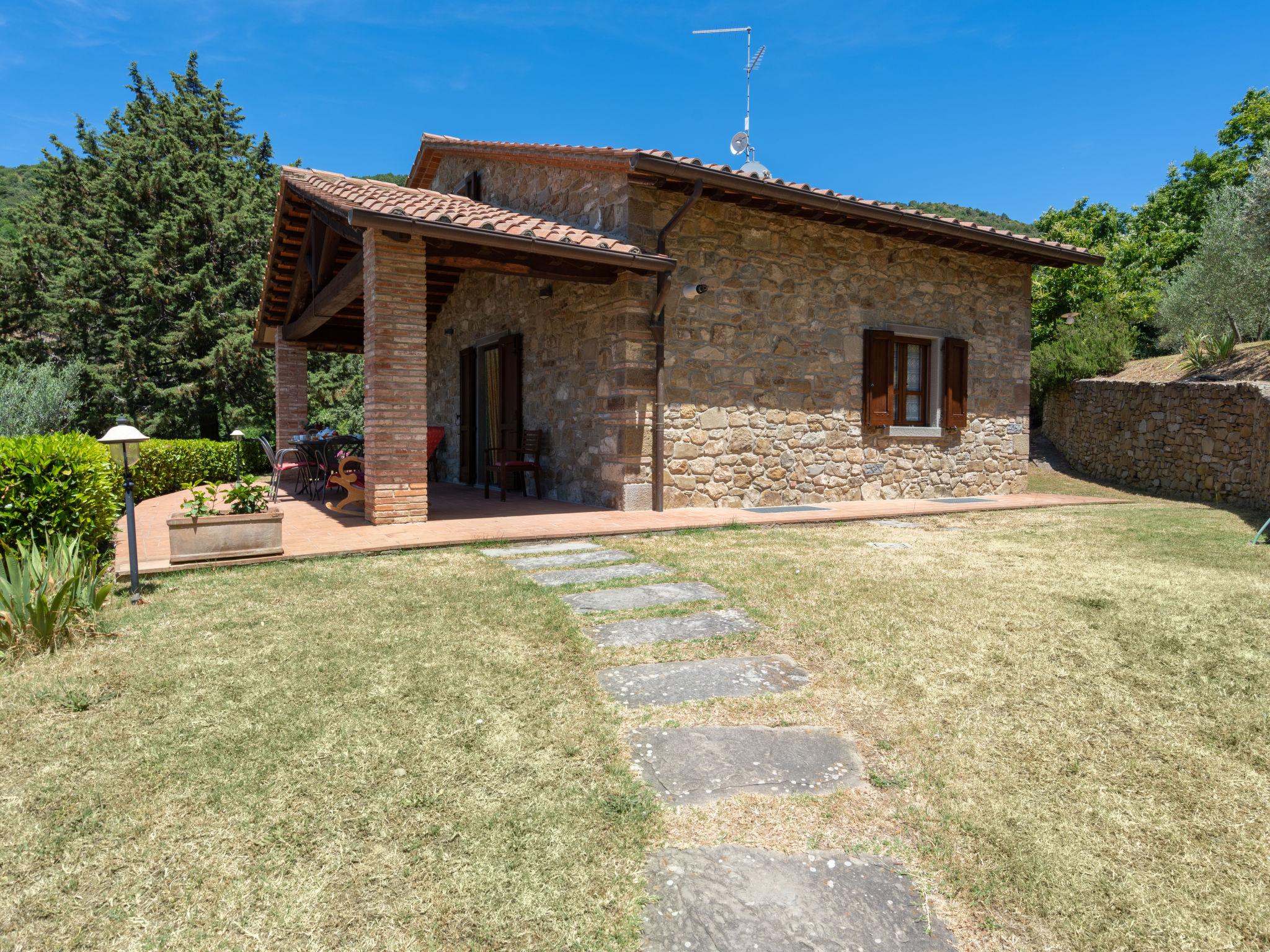Foto 2 - Casa de 2 habitaciones en Castiglion Fiorentino con piscina privada y terraza
