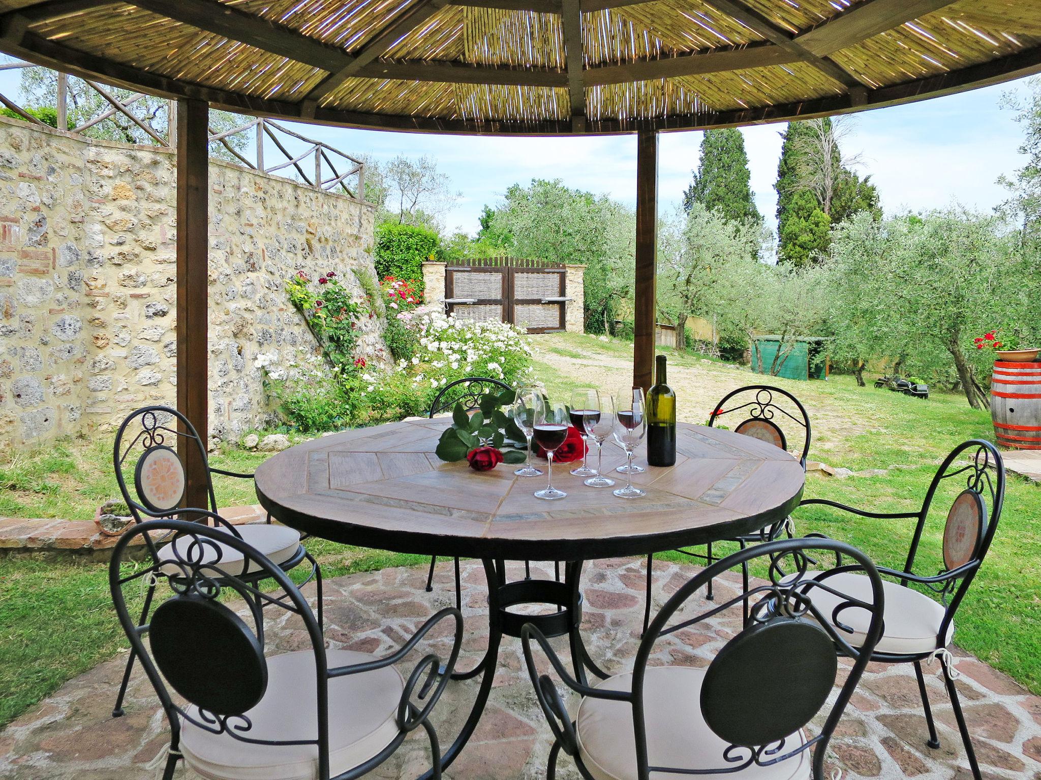 Photo 60 - Maison de 4 chambres à Casole d'Elsa avec piscine privée et jardin