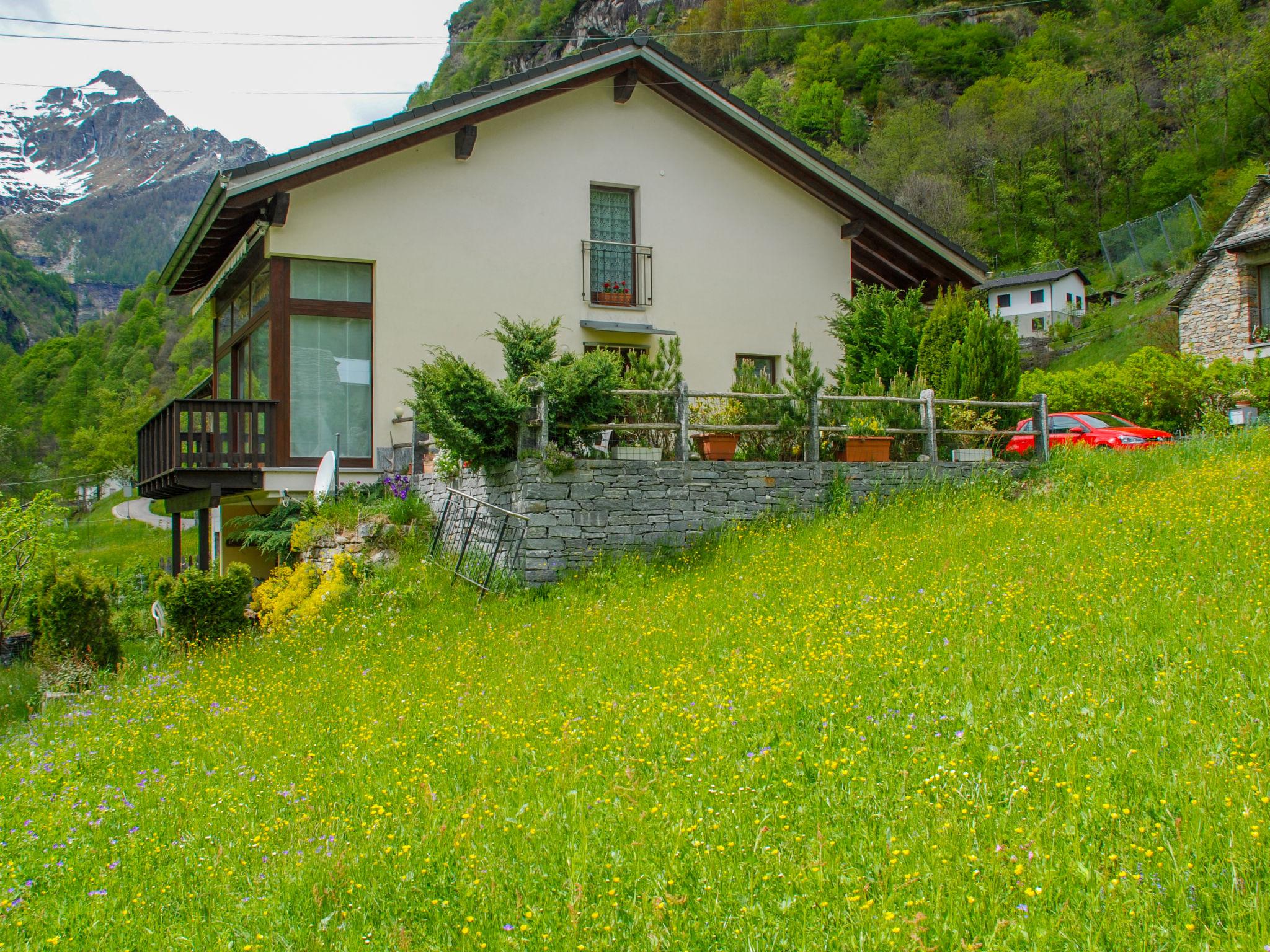 Photo 21 - 2 bedroom Apartment in Sonogno with garden and terrace