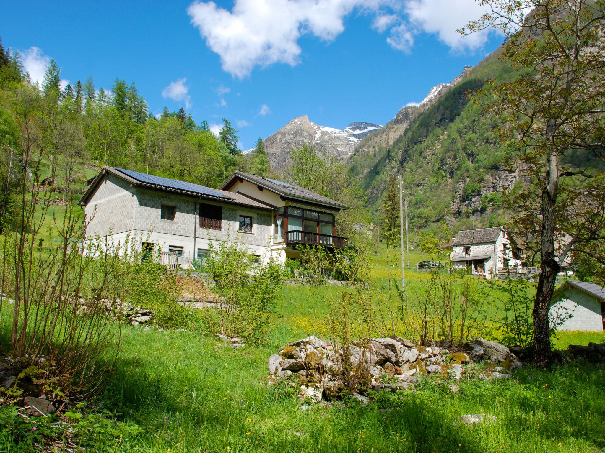 Photo 22 - 2 bedroom Apartment in Sonogno with garden and mountain view