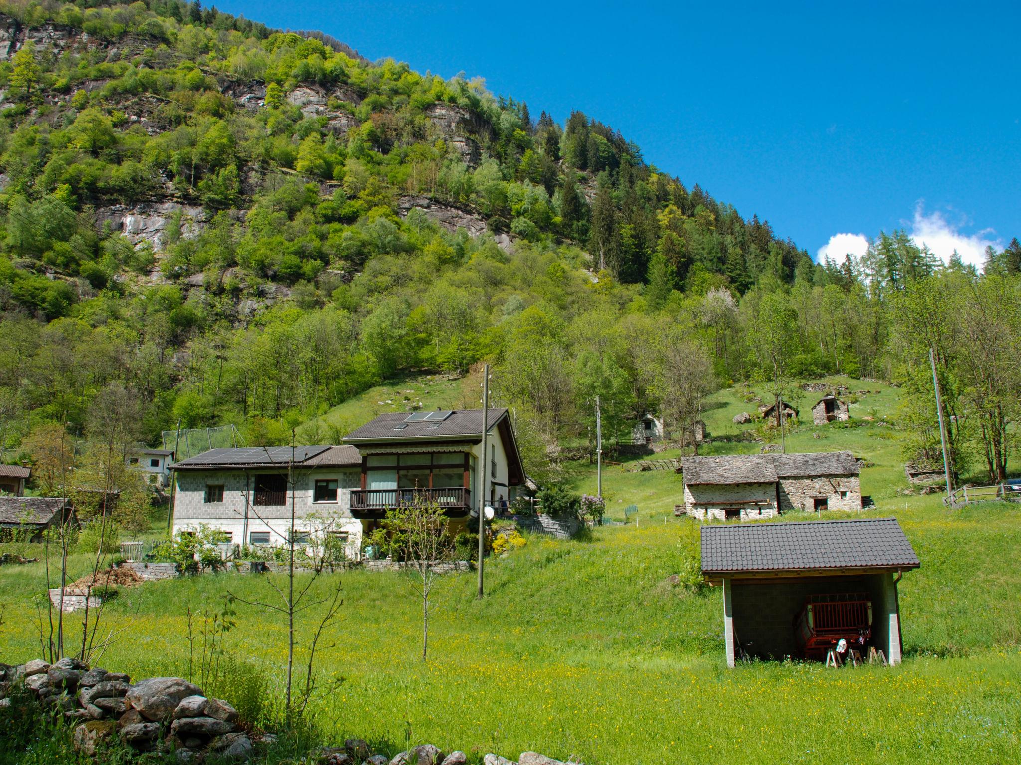 Foto 23 - Apartamento de 2 quartos em Sonogno com jardim e terraço