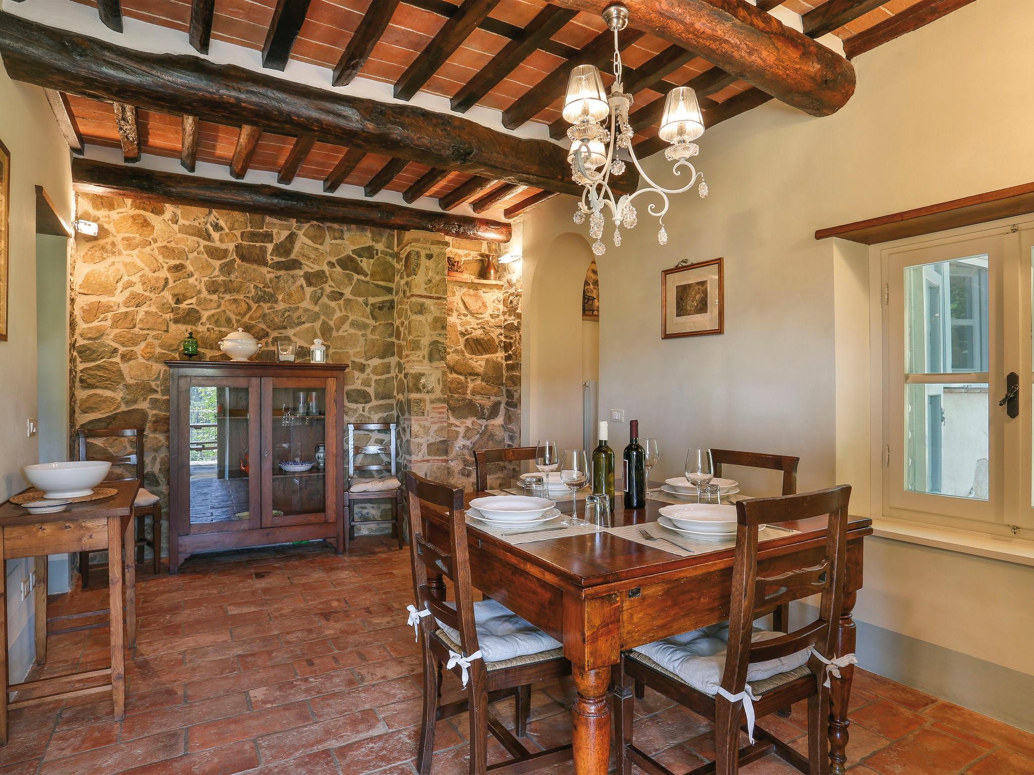 Photo 9 - 2 bedroom House in Pescaglia with swimming pool and garden