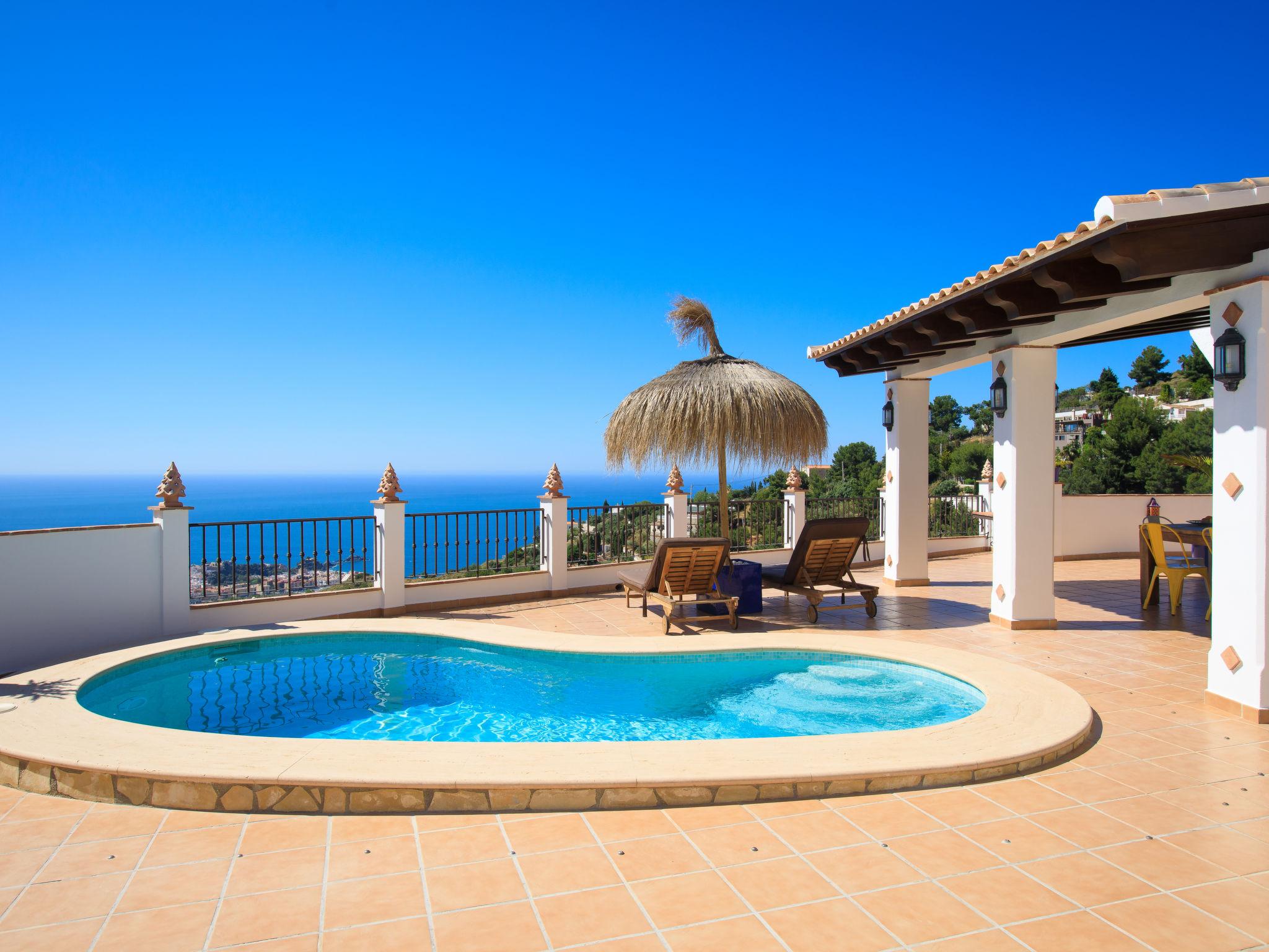 Photo 17 - Maison de 1 chambre à Almuñécar avec piscine privée et jardin