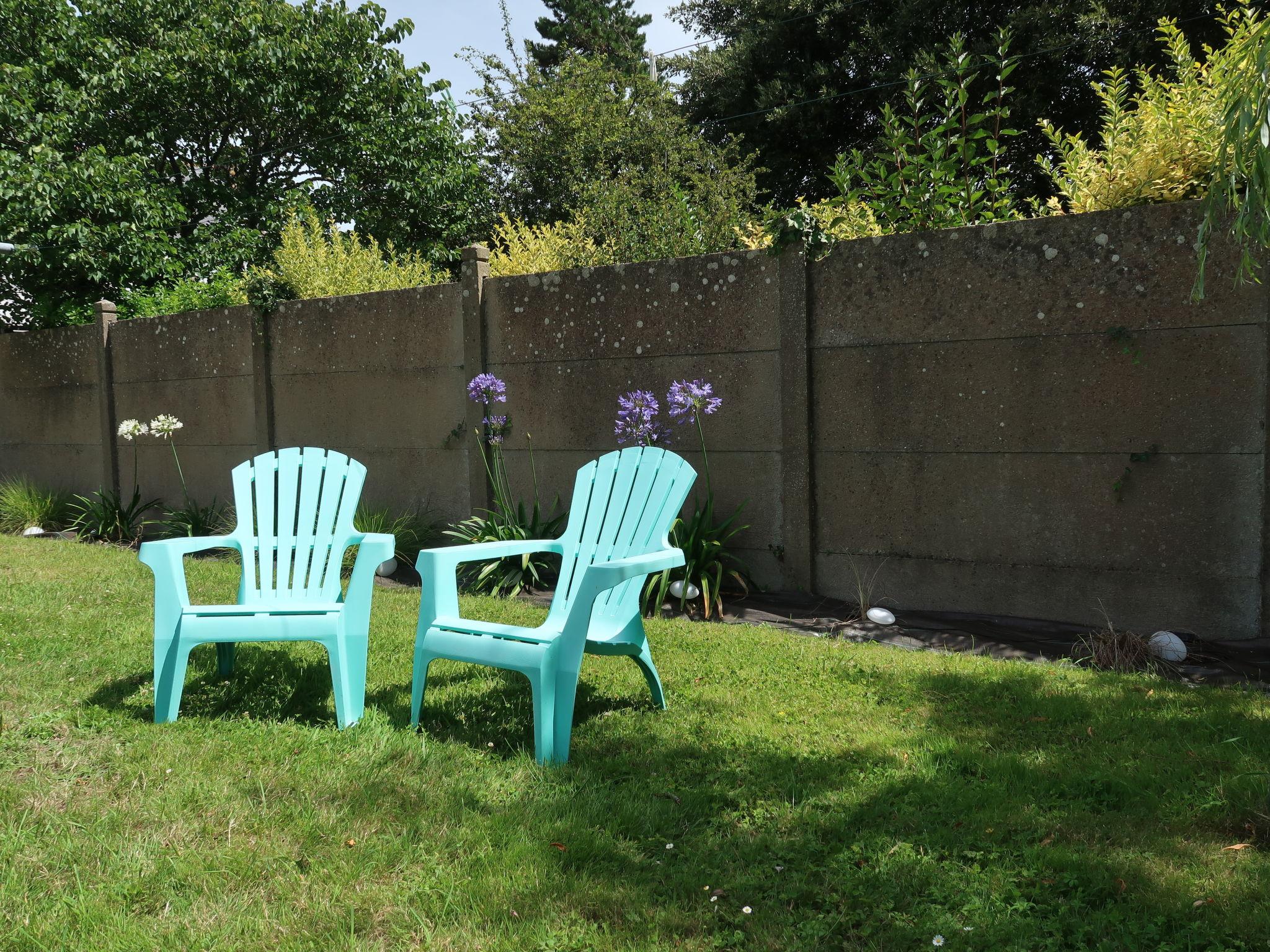 Photo 21 - Maison de 2 chambres à Plouhinec avec jardin et terrasse