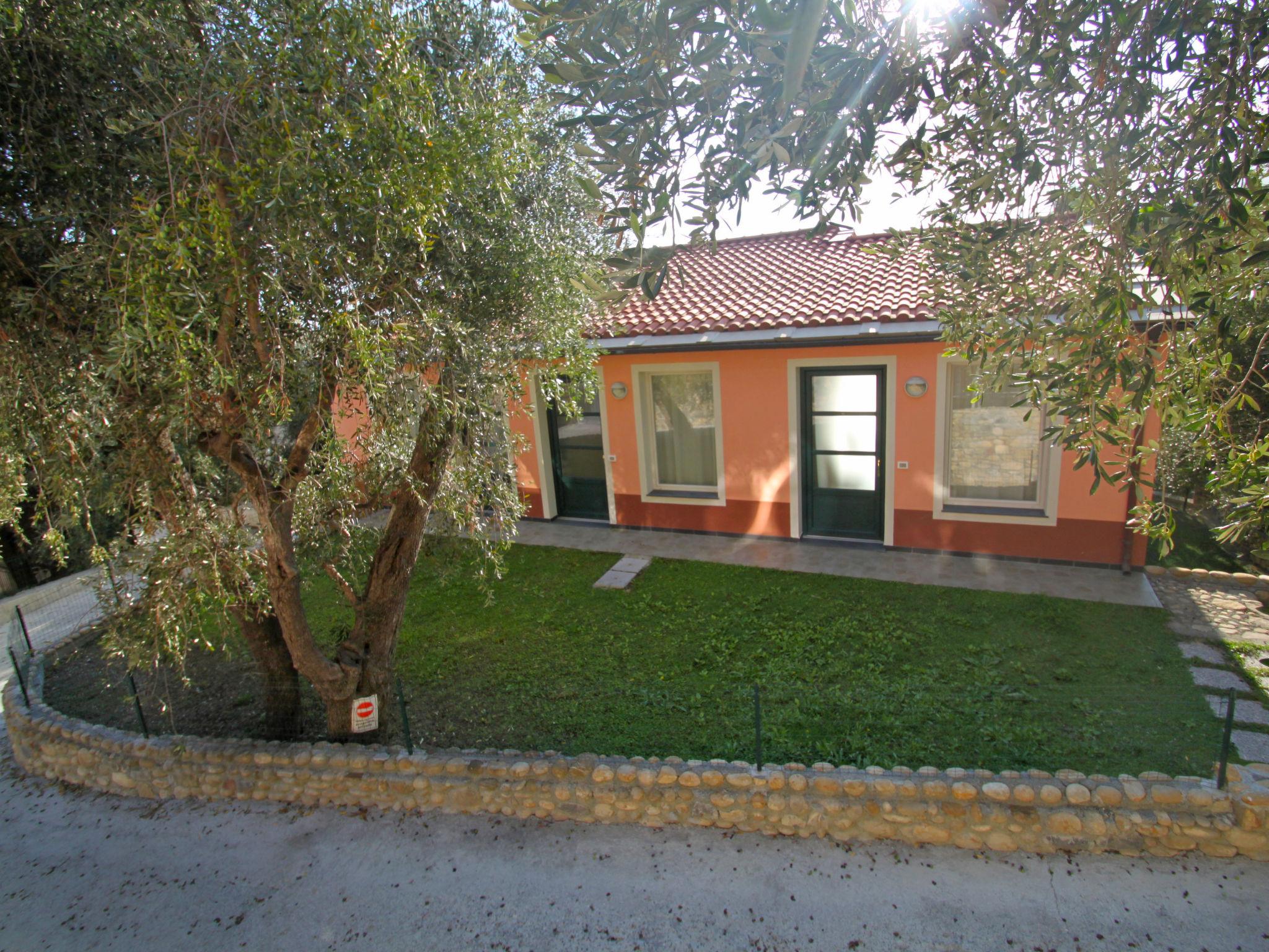 Photo 2 - Appartement en Imperia avec piscine et jardin