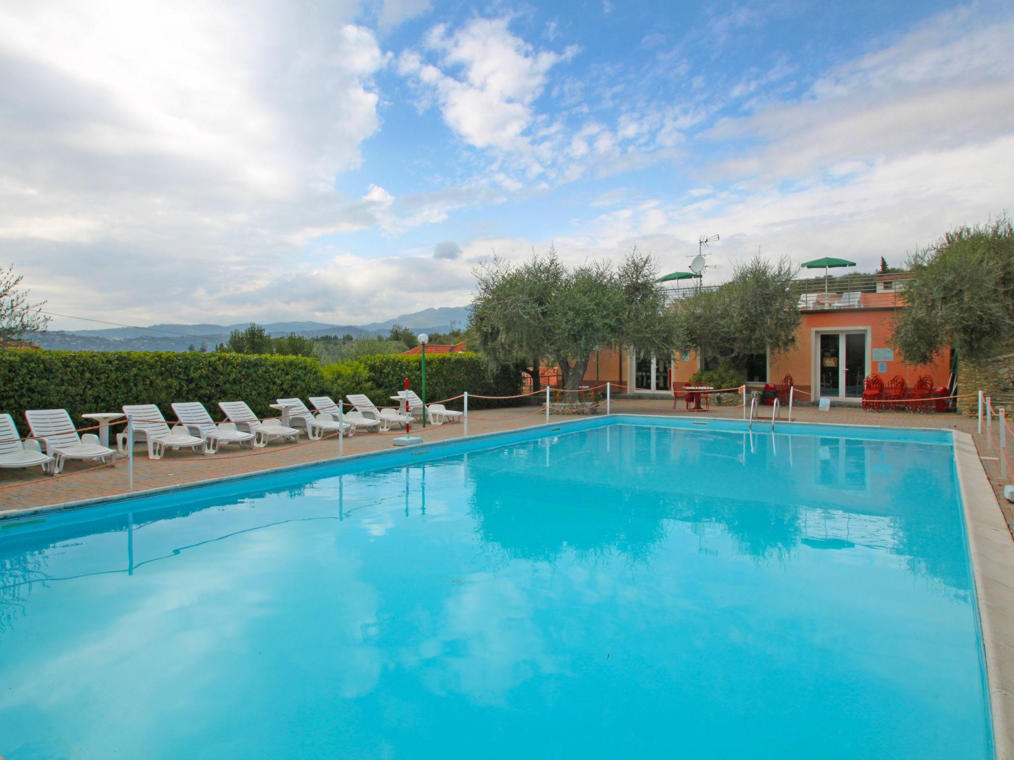 Photo 1 - Appartement en Imperia avec piscine et vues à la mer