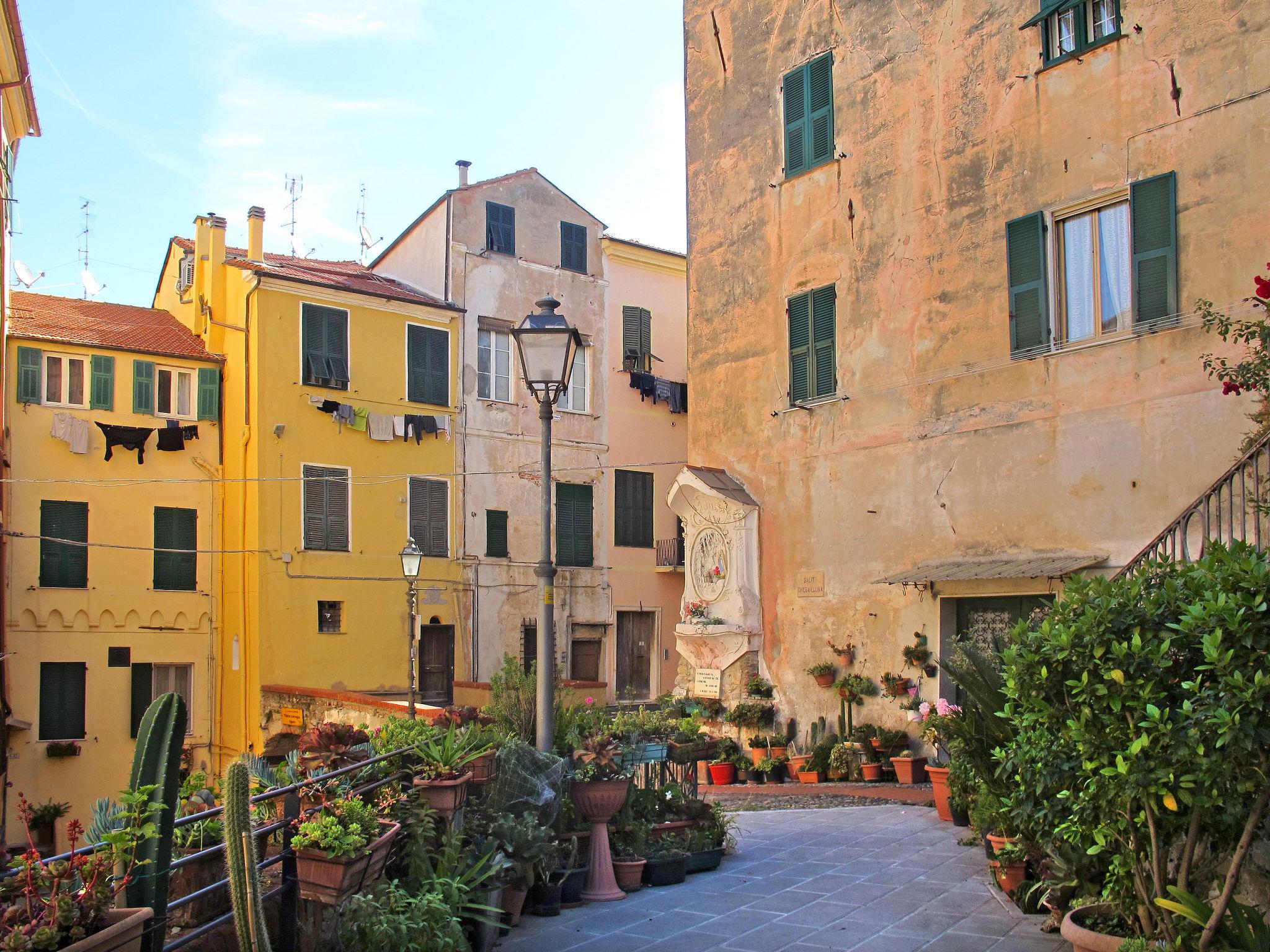 Photo 19 - Appartement en Imperia avec vues à la mer