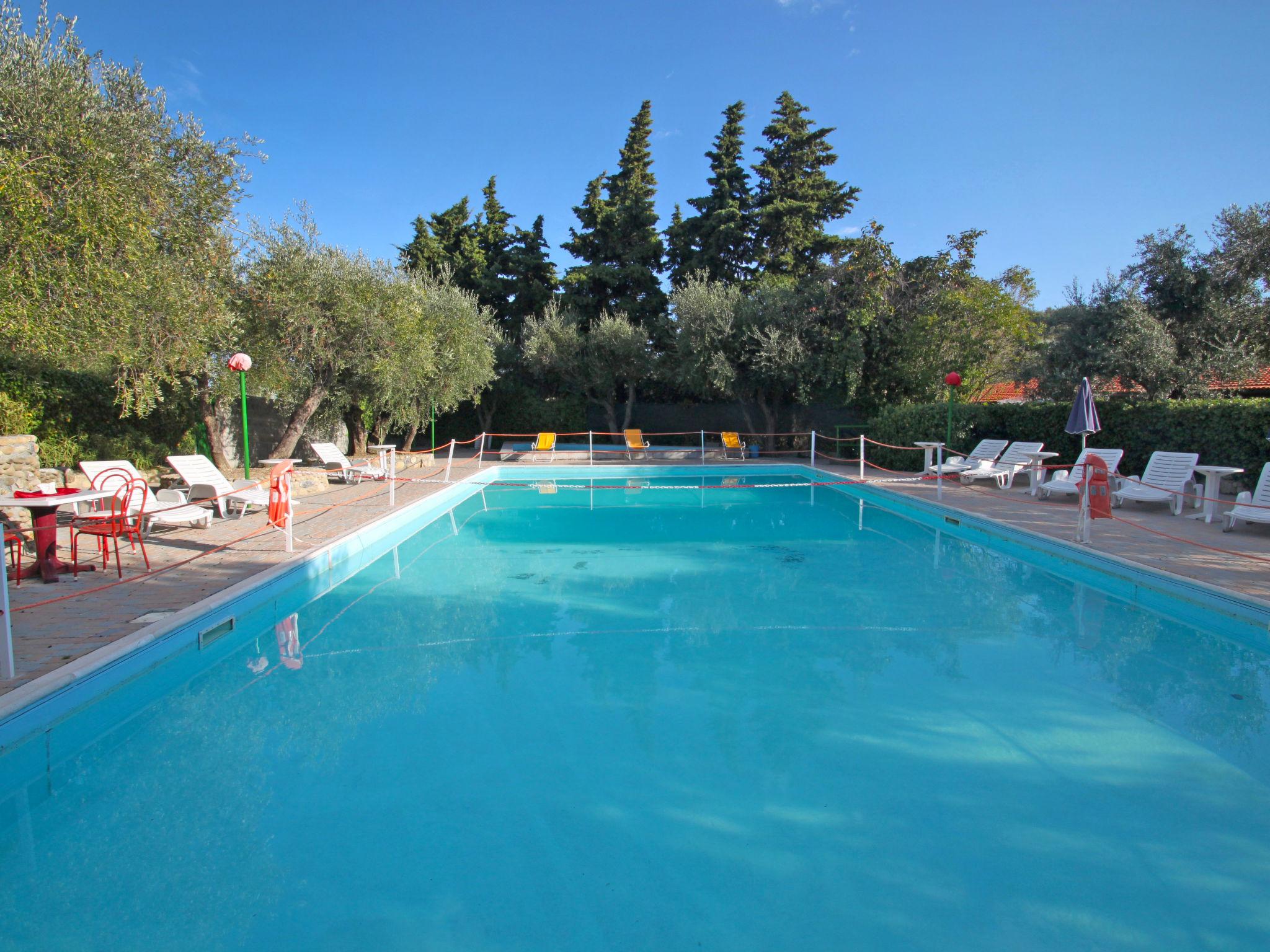 Photo 5 - Appartement en Imperia avec piscine et jardin