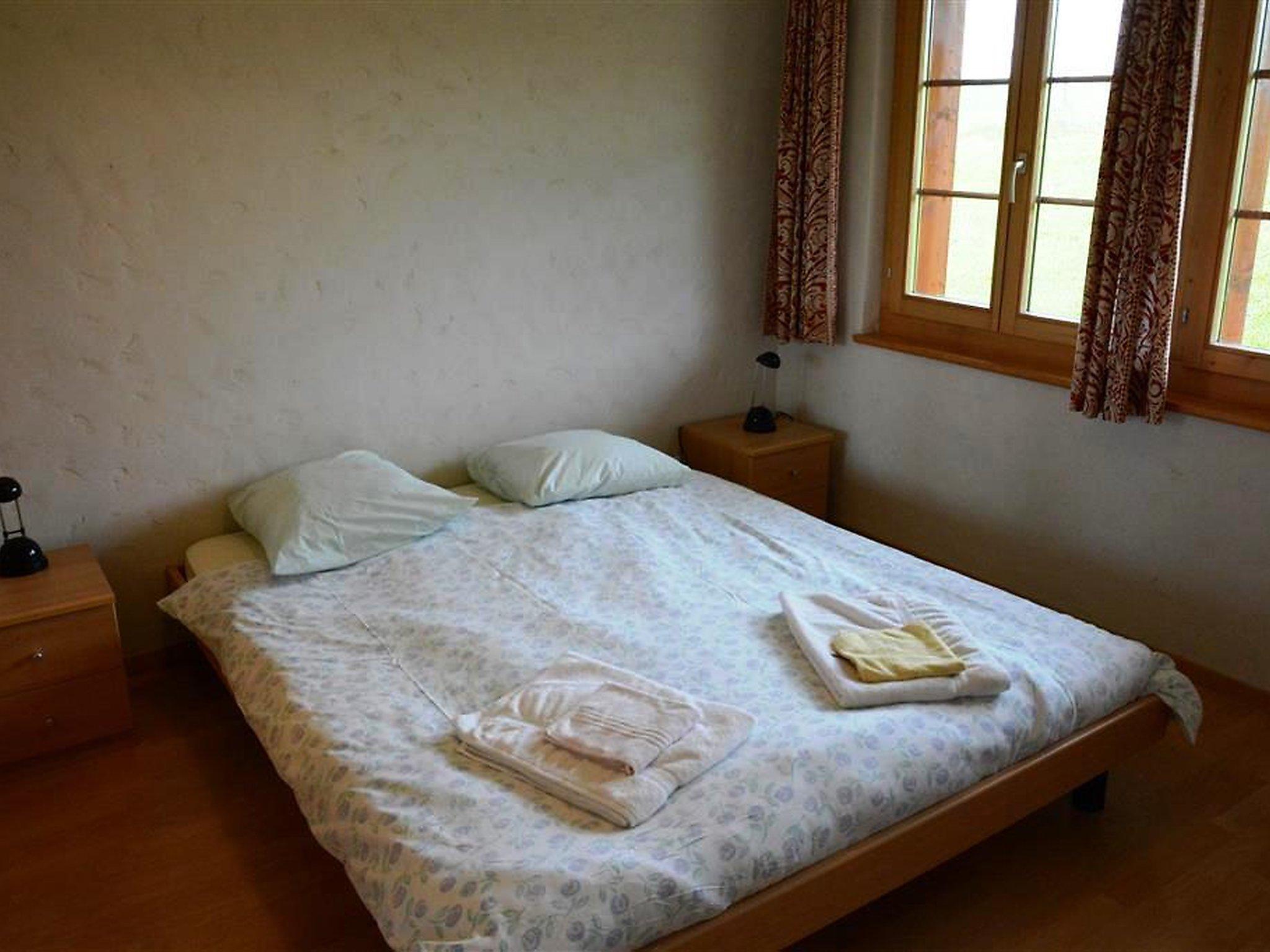 Foto 6 - Apartamento de 3 quartos em Saanen