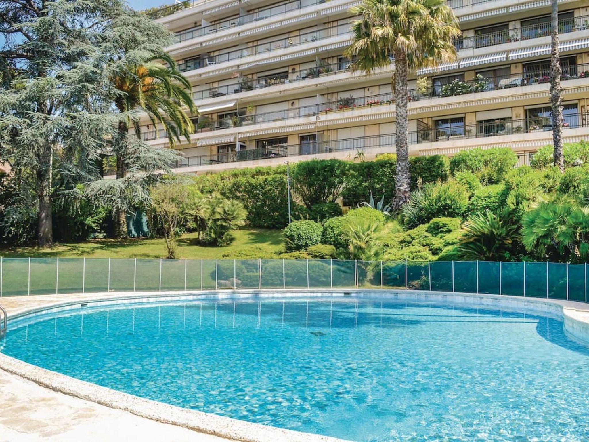 Foto 2 - Apartment mit 1 Schlafzimmer in Cannes mit schwimmbad und blick aufs meer
