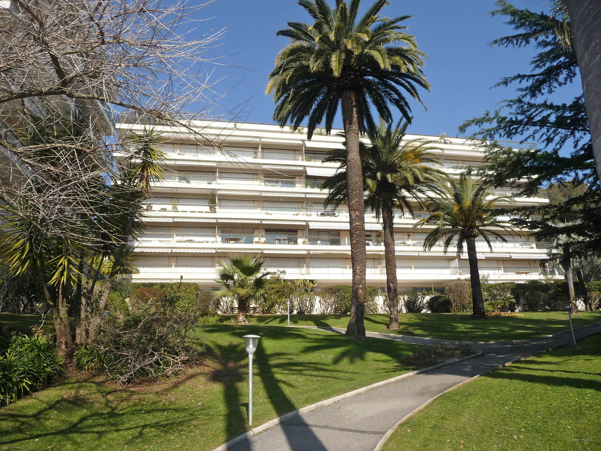 Foto 6 - Apartamento de 1 quarto em Cannes com piscina e vistas do mar