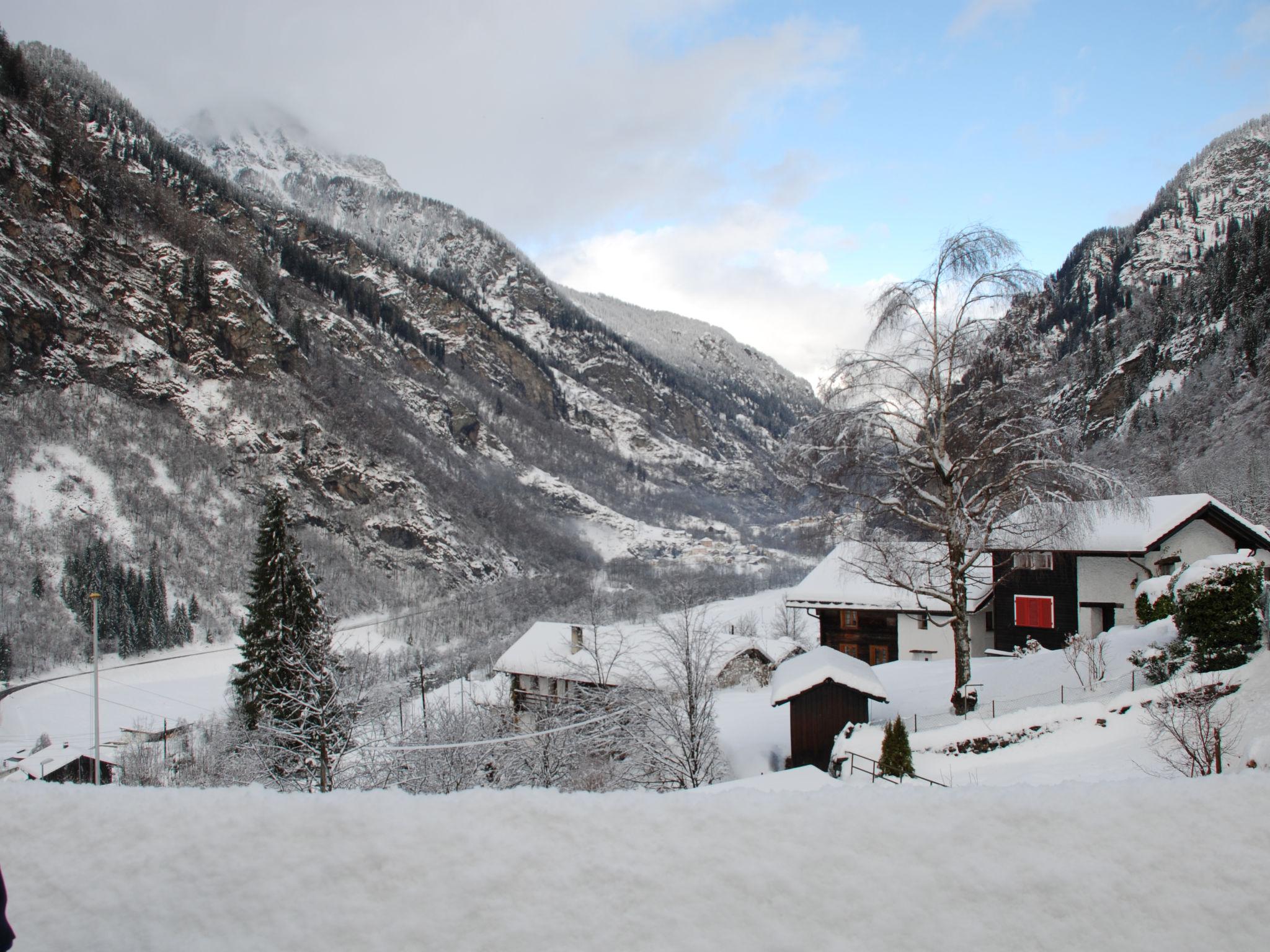 Photo 20 - Maison de 1 chambre à Calanca avec jardin et vues sur la montagne