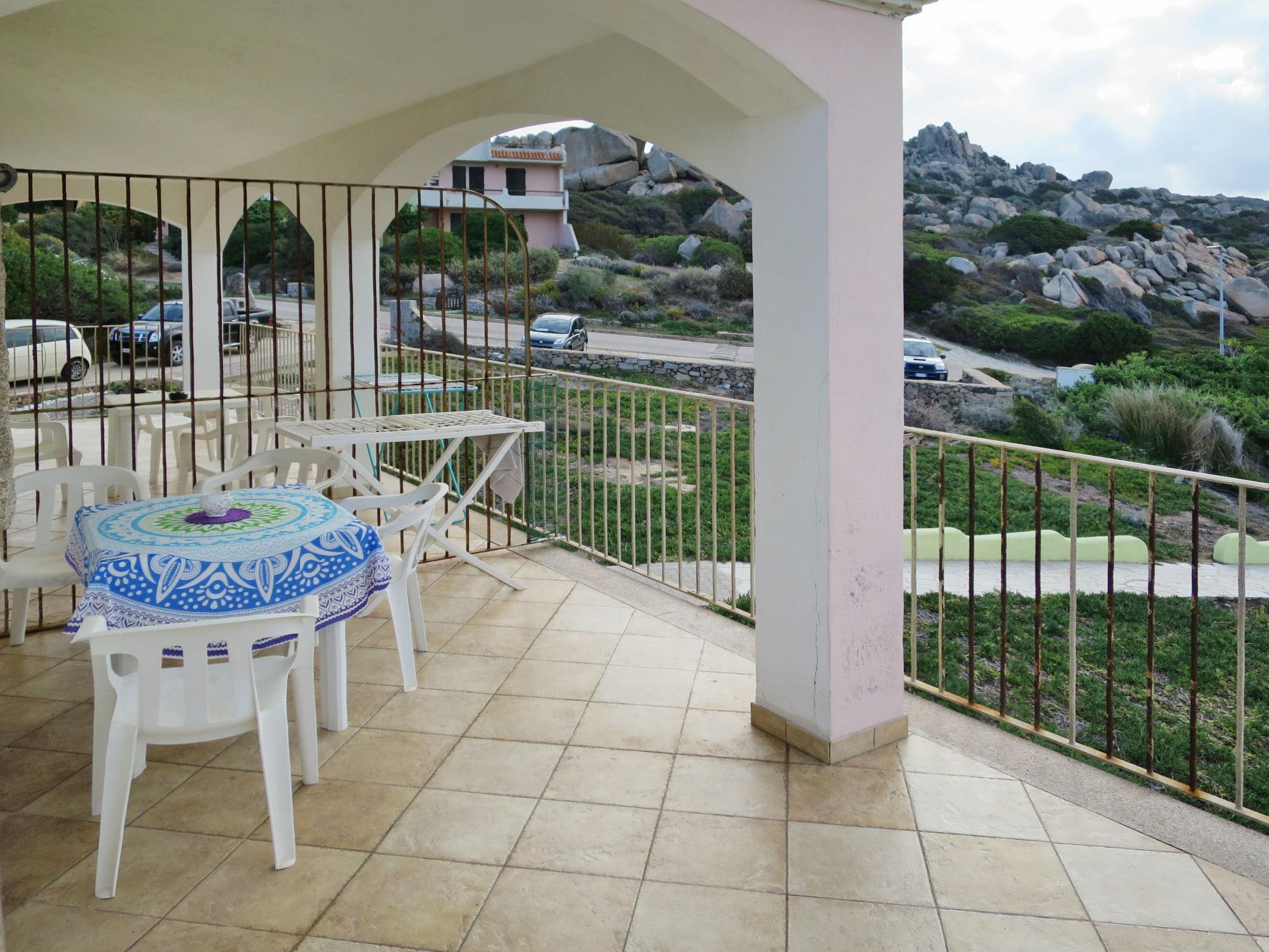 Foto 9 - Apartamento de 1 quarto em Santa Teresa Gallura com piscina e terraço