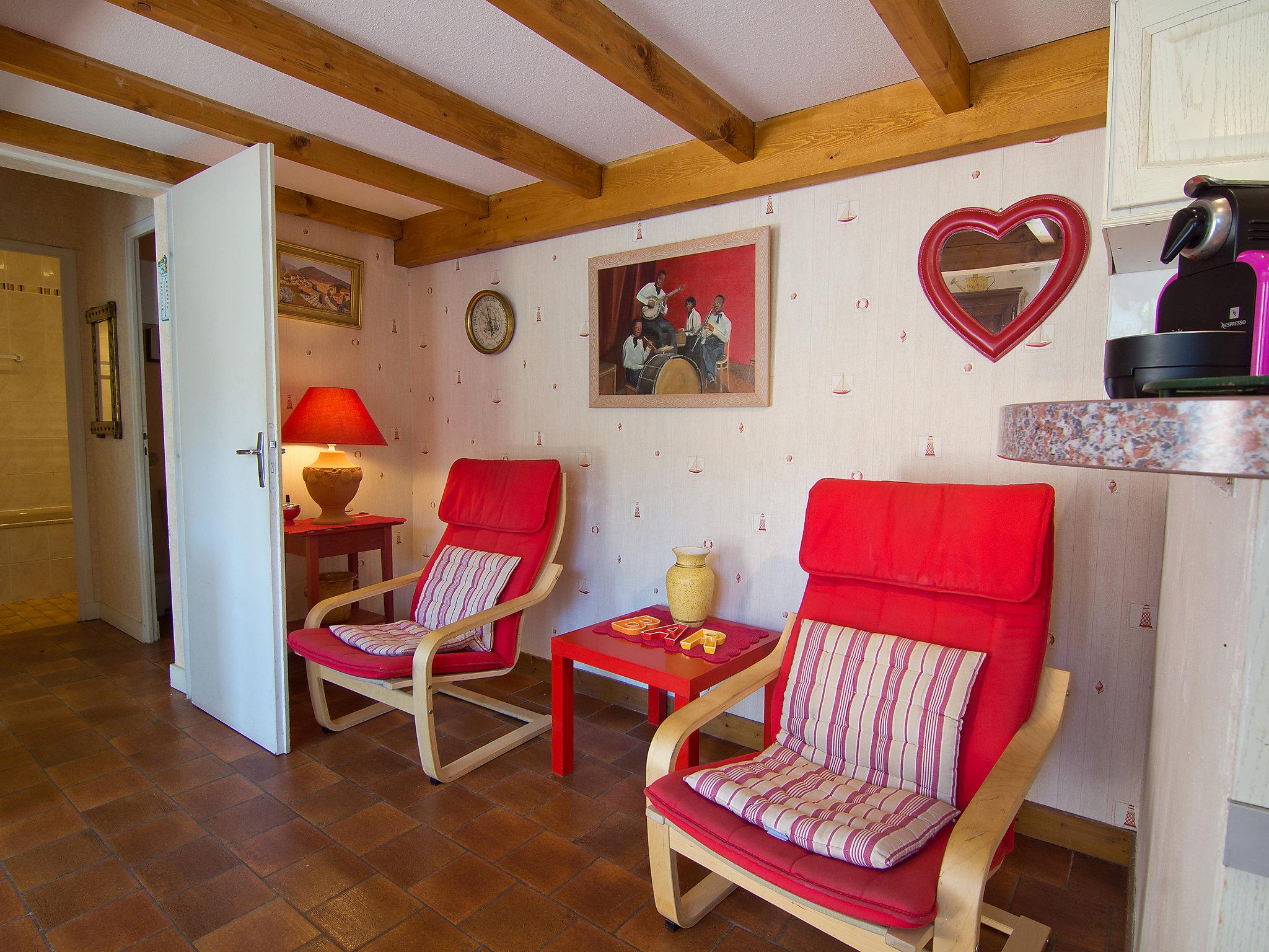 Photo 12 - Maison de 1 chambre à Cavalaire-sur-Mer avec piscine et jardin