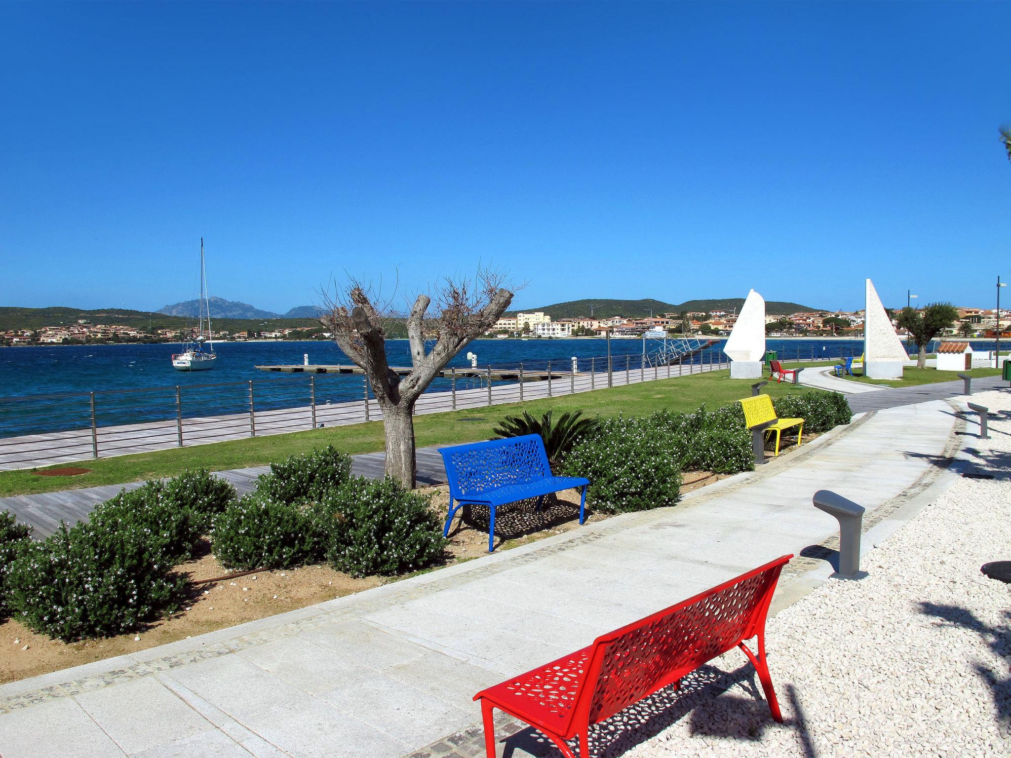 Photo 23 - 2 bedroom Apartment in Golfo Aranci with terrace and sea view
