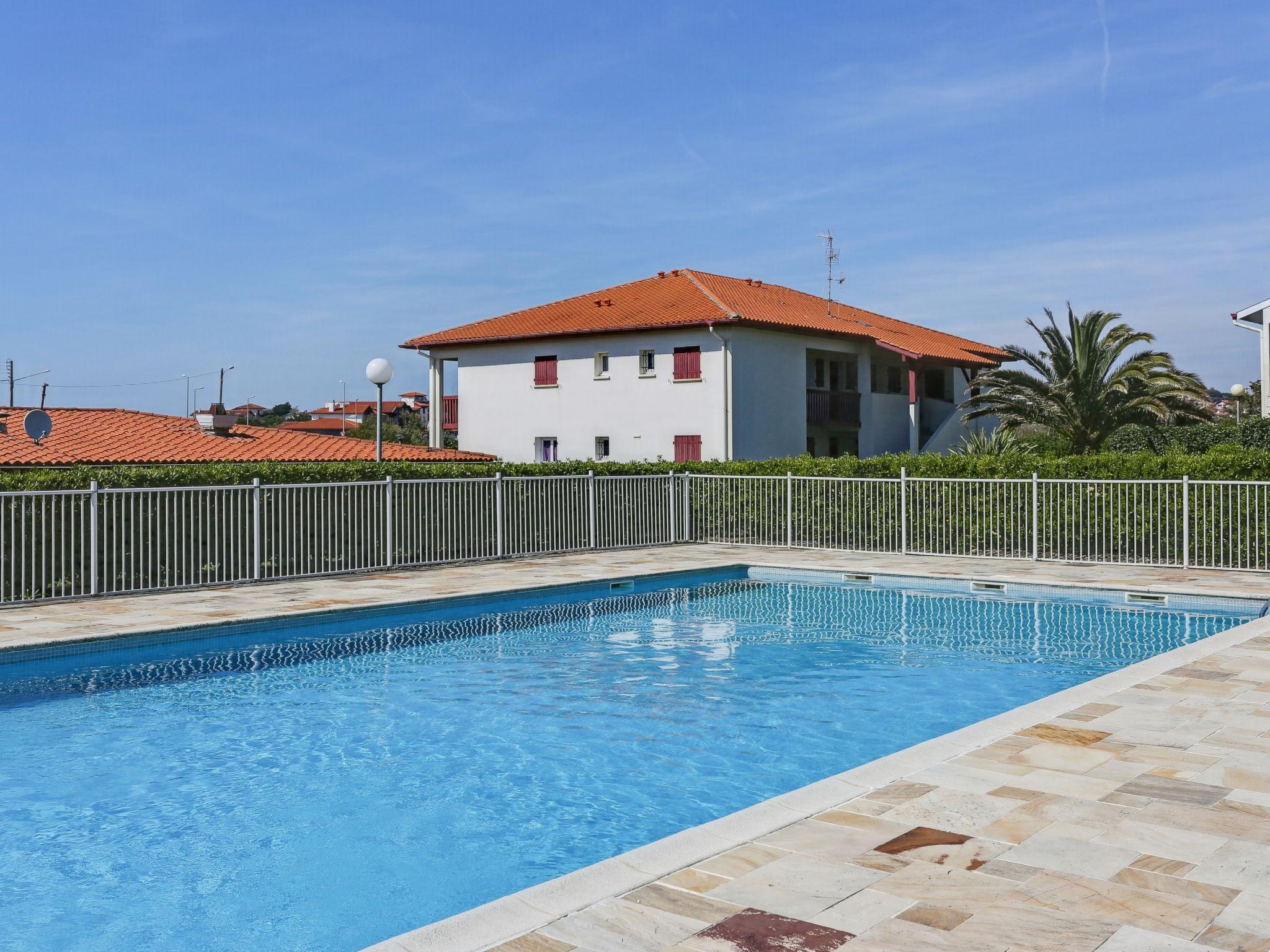 Foto 1 - Appartamento con 1 camera da letto a Bidart con piscina e vista mare