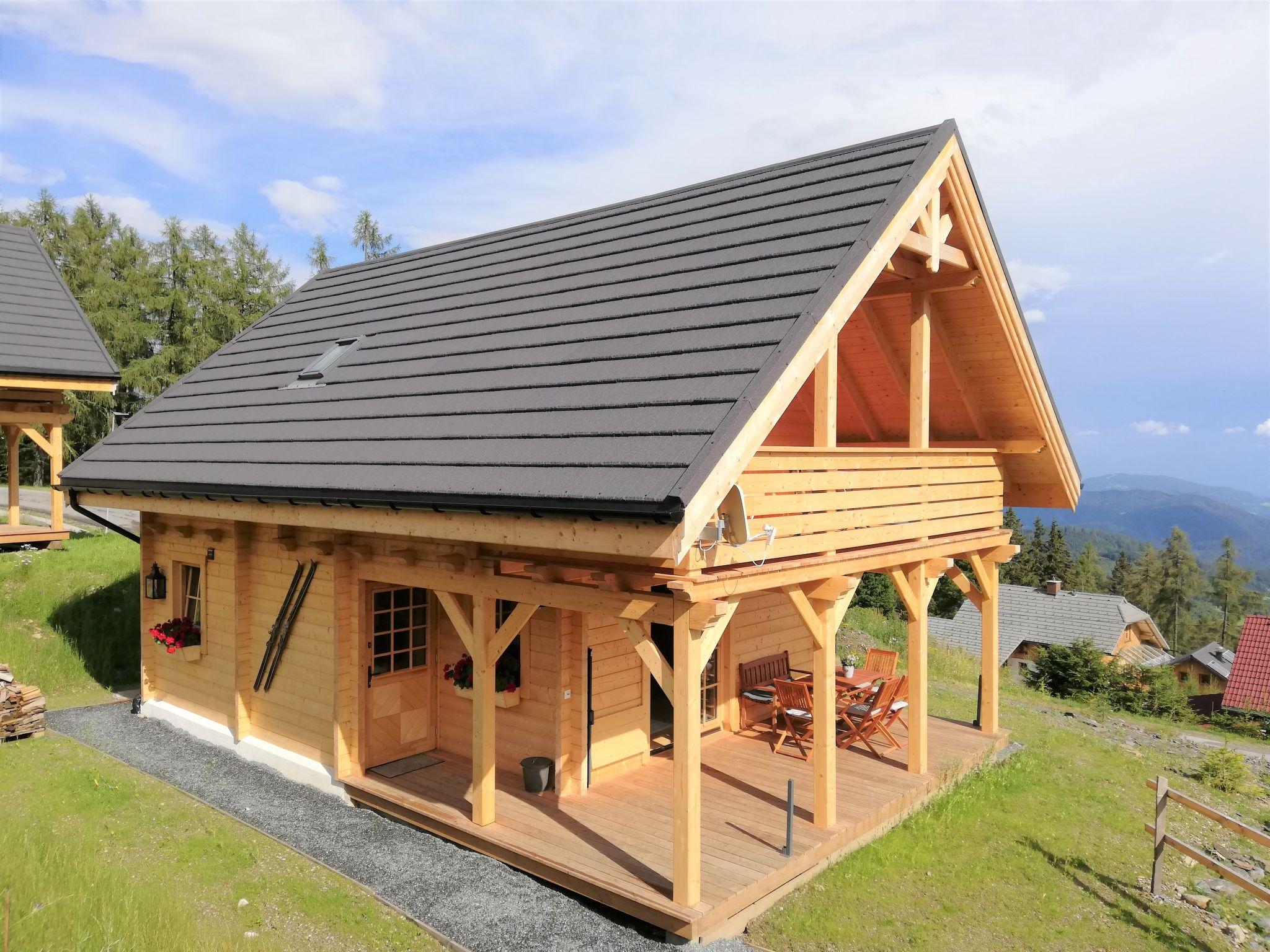 Photo 1 - Maison de 2 chambres à Albeck avec terrasse et vues sur la montagne