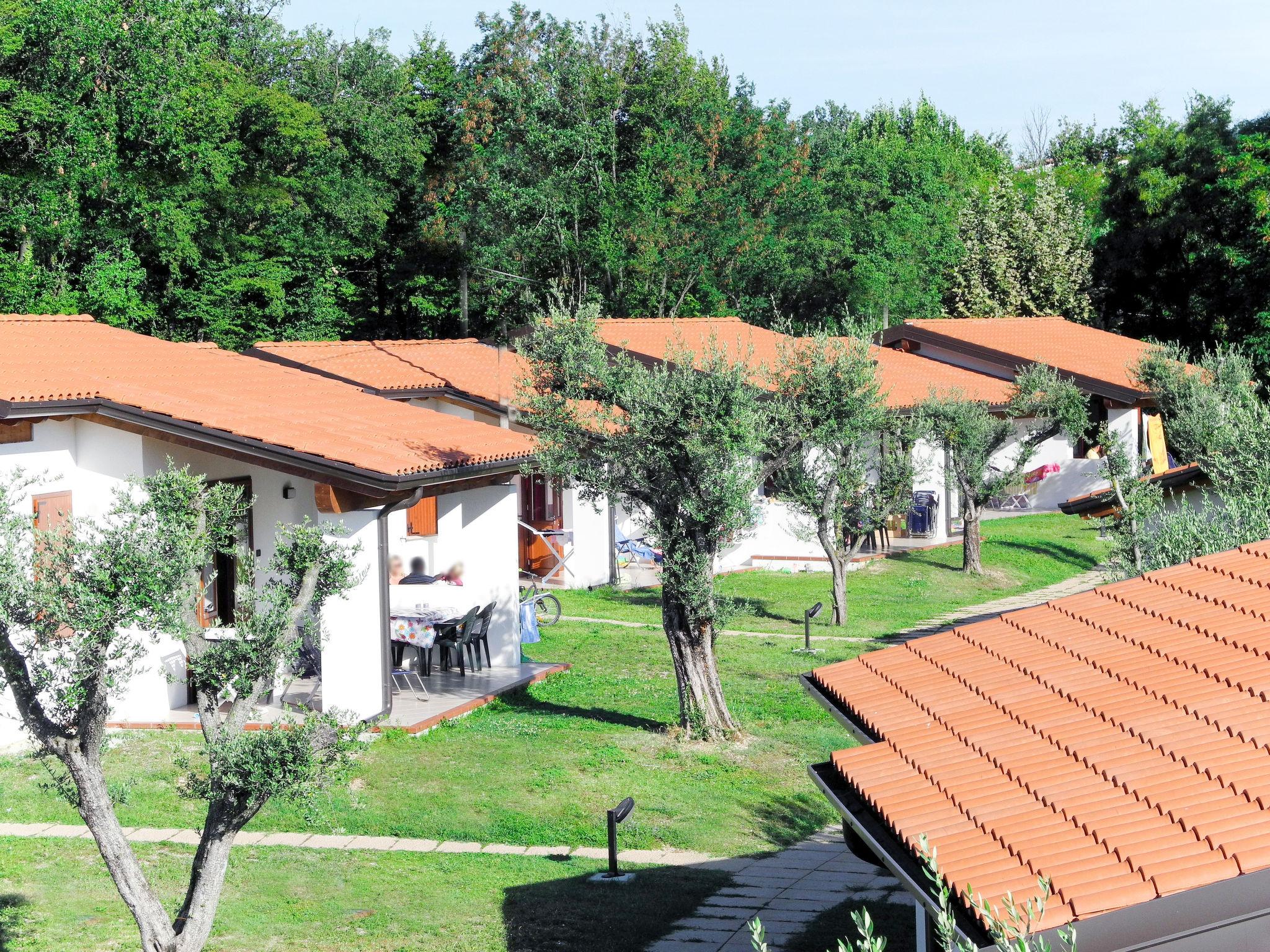 Photo 7 - Maison de 1 chambre à Manerba del Garda avec piscine et jardin