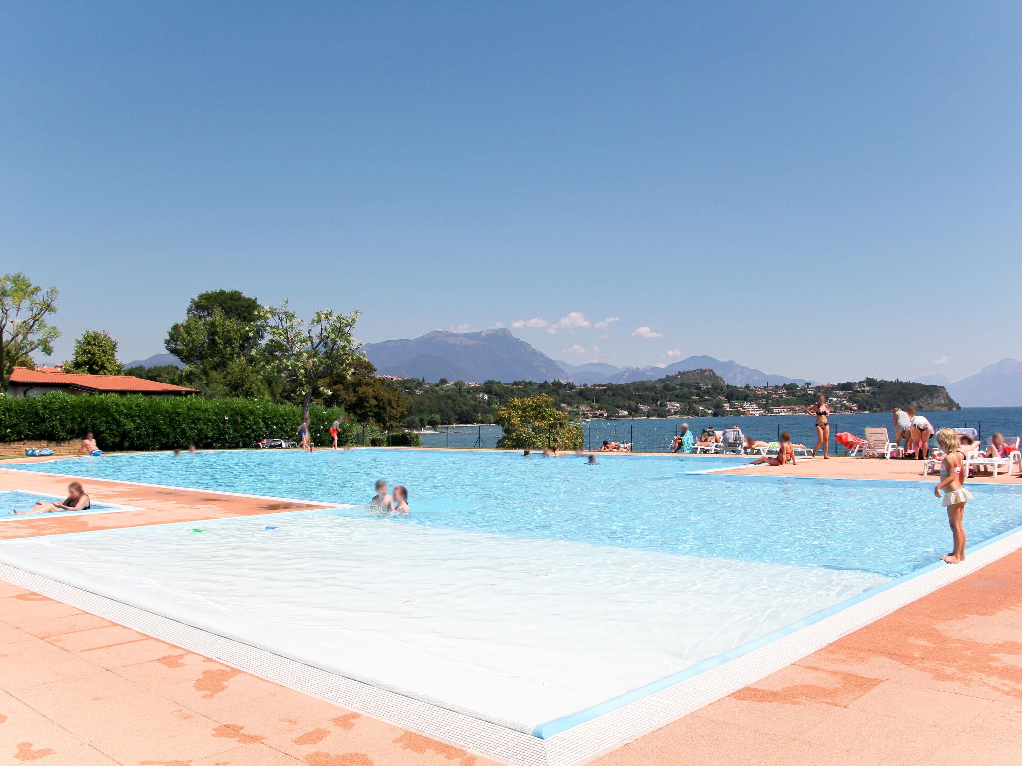 Foto 15 - Casa de 2 quartos em Manerba del Garda com piscina e vista para a montanha