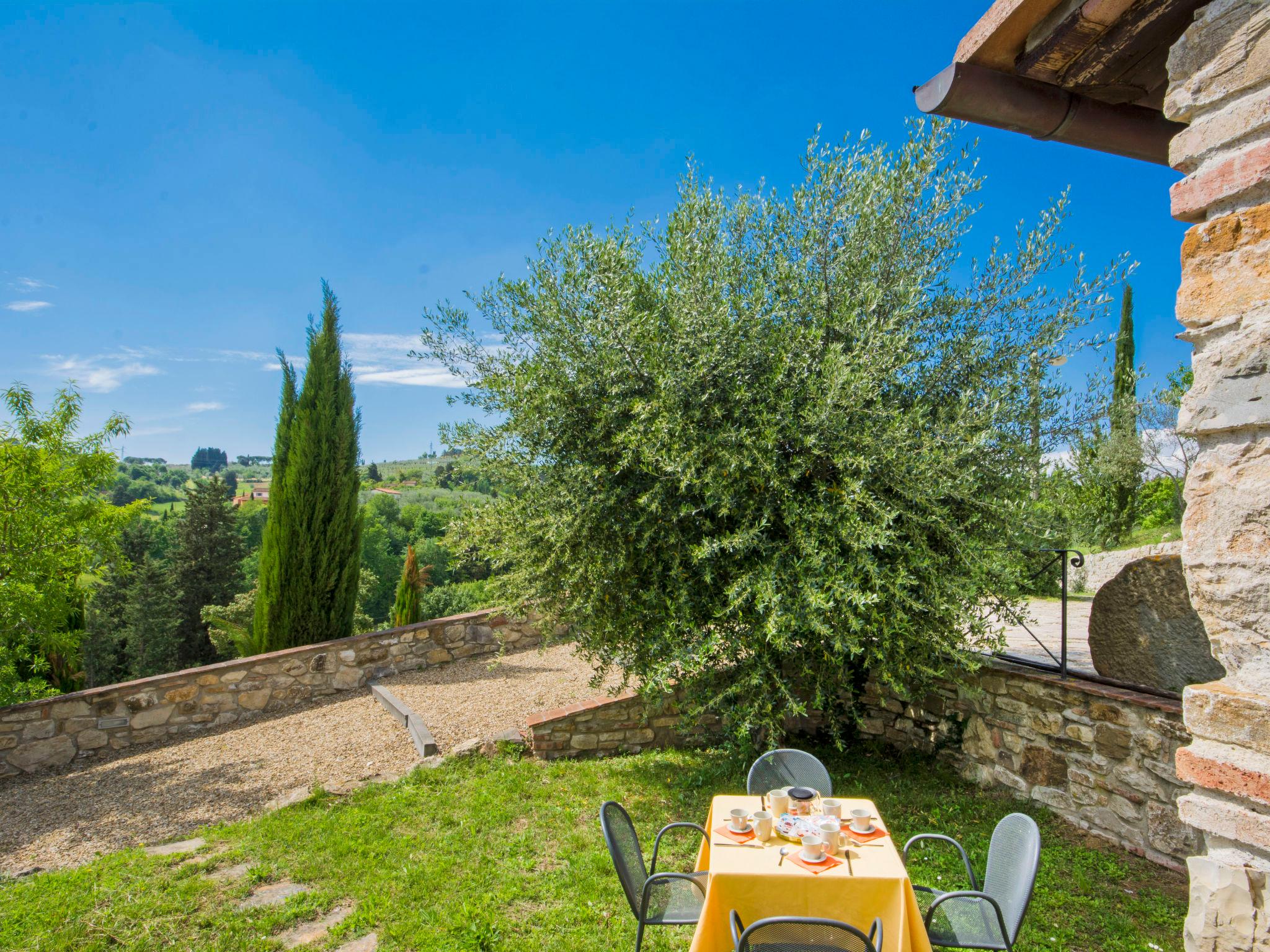 Photo 27 - Appartement de 2 chambres à Bagno a Ripoli avec piscine et jardin