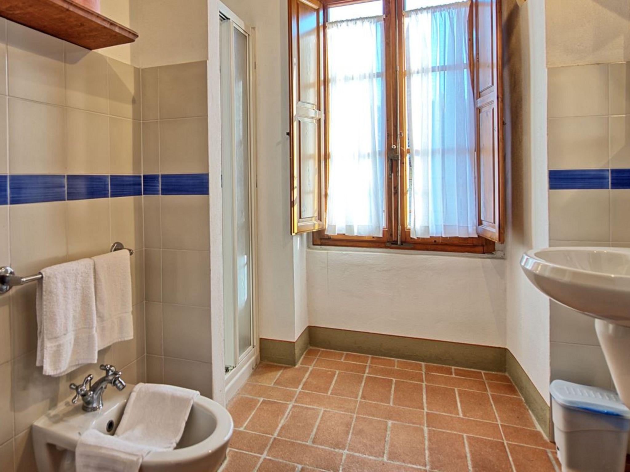 Foto 14 - Apartamento de 2 quartos em Bagno a Ripoli com piscina e jardim