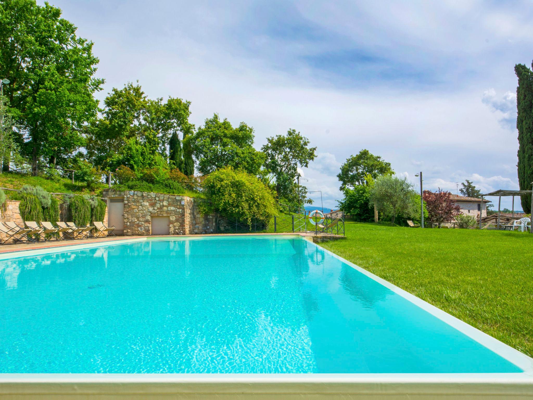 Photo 27 - Appartement de 1 chambre à Bagno a Ripoli avec piscine et jardin