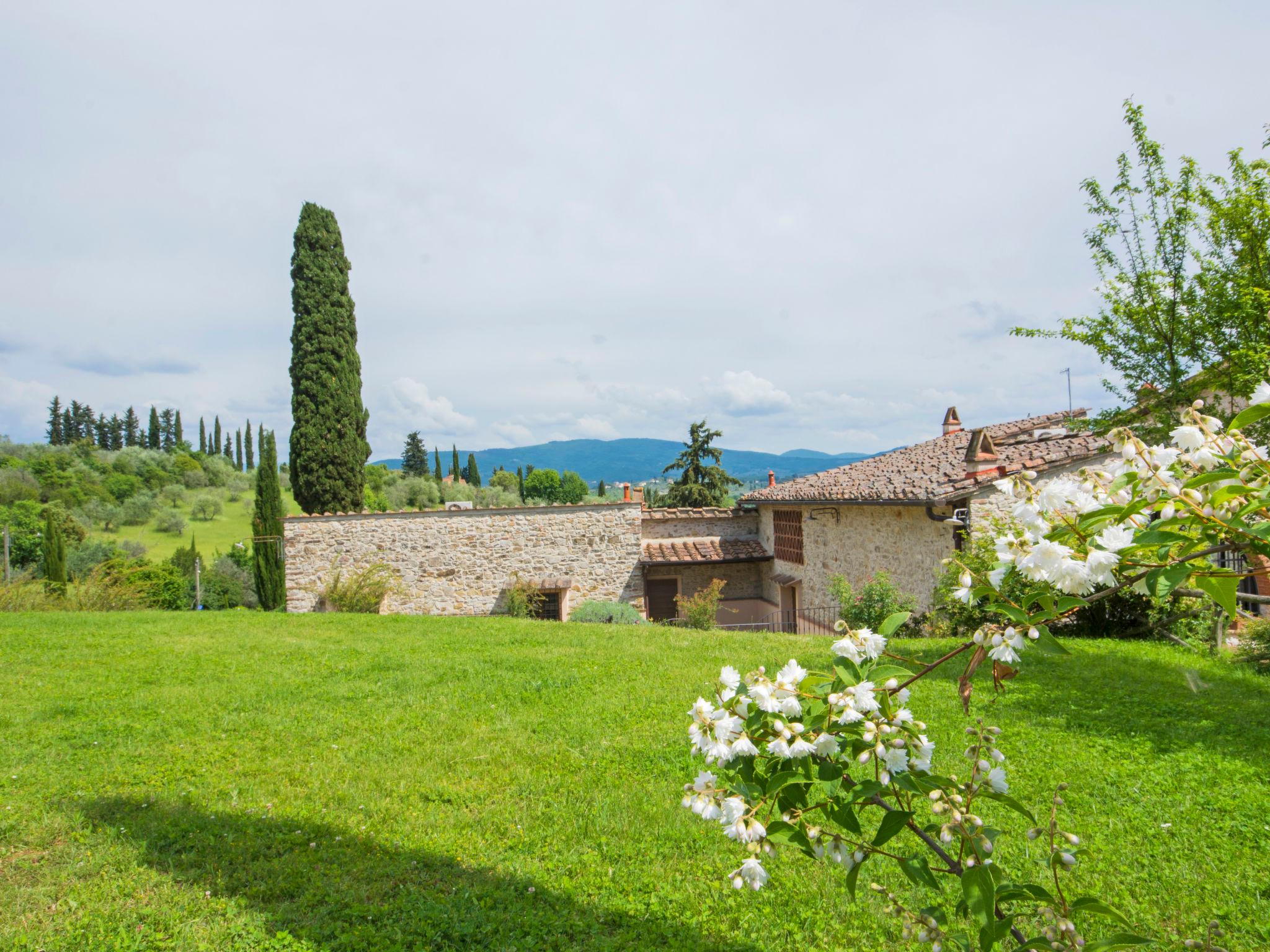 Foto 33 - Apartamento de 2 quartos em Bagno a Ripoli com piscina e jardim