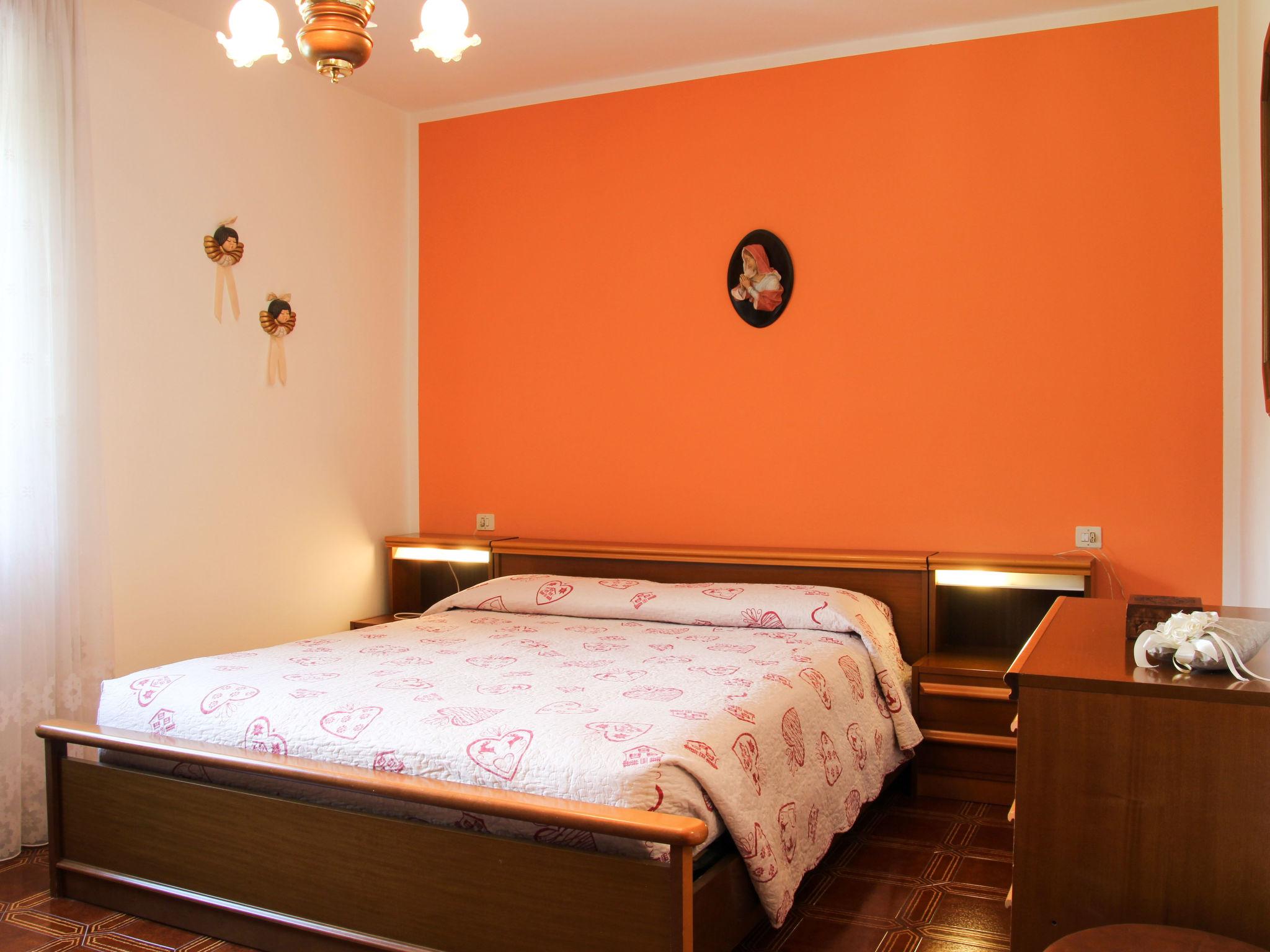 Foto 10 - Apartment mit 3 Schlafzimmern in Ledro mit garten und blick auf die berge