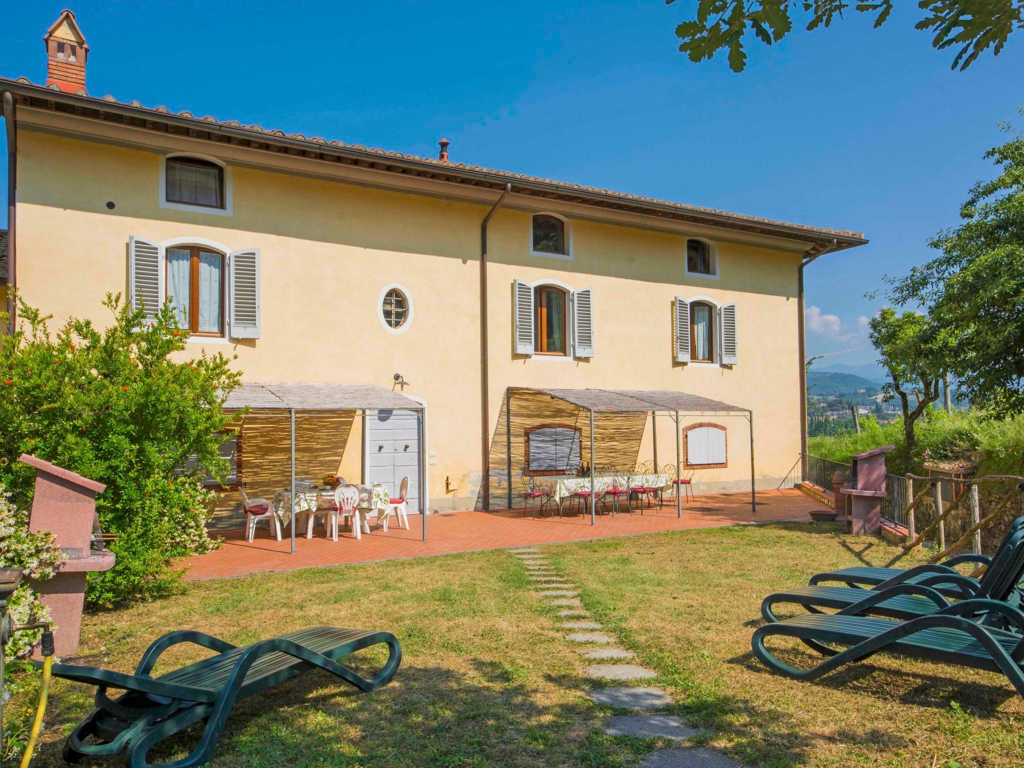 Photo 7 - 4 bedroom Apartment in Serravalle Pistoiese with swimming pool and garden