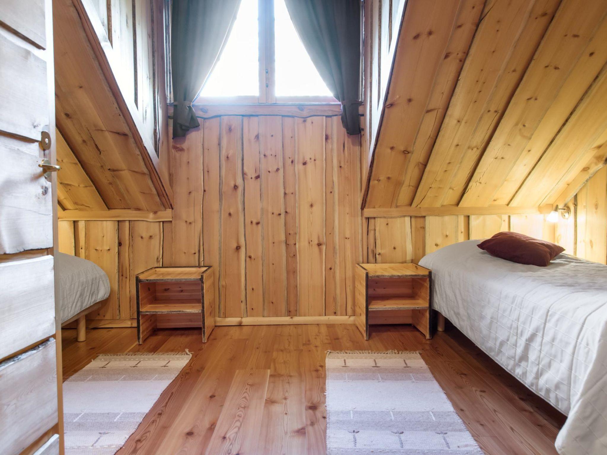Photo 18 - 7 bedroom House in Kolari with sauna and mountain view
