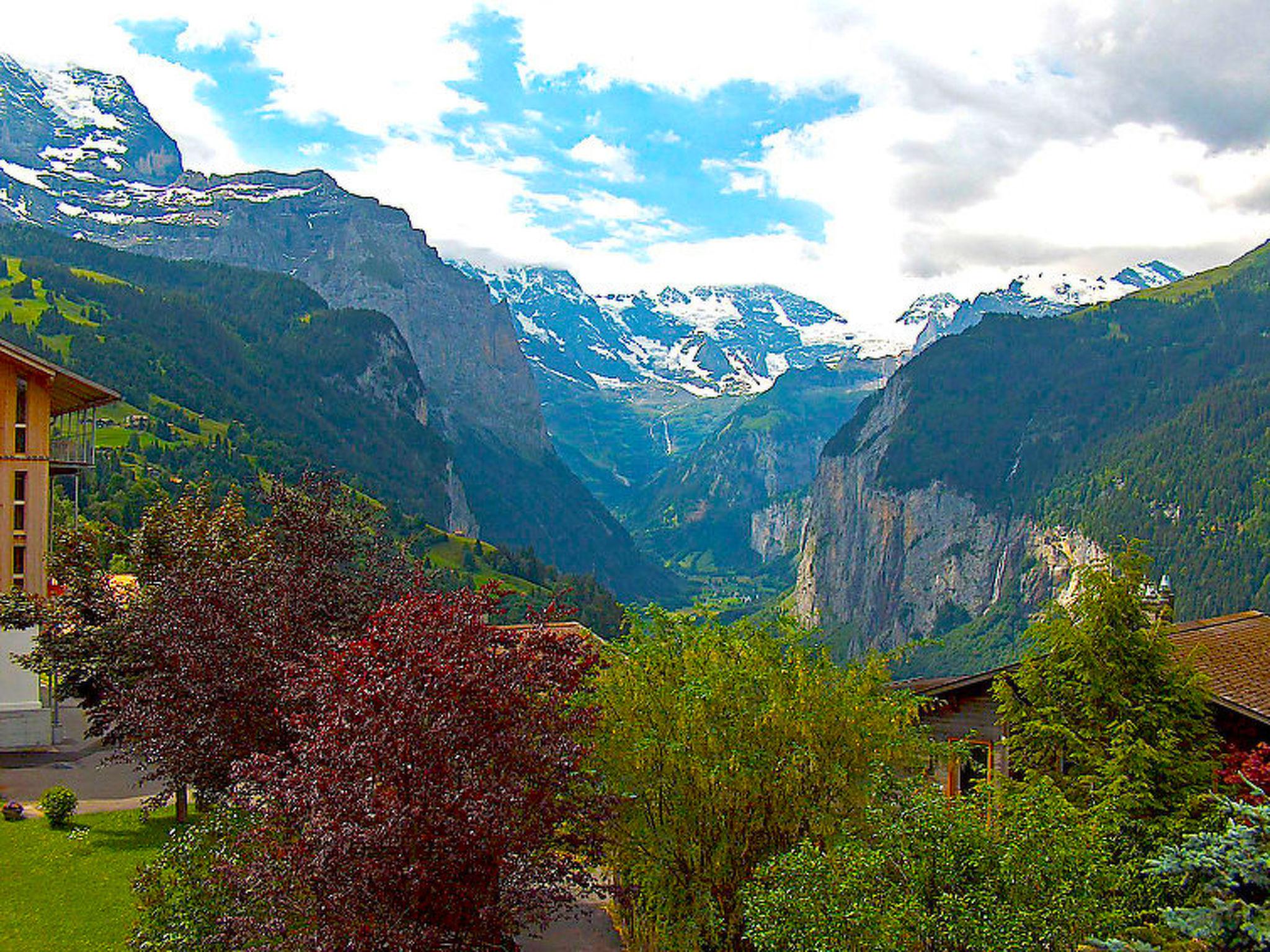 Photo 9 - Apartment in Lauterbrunnen with mountain view