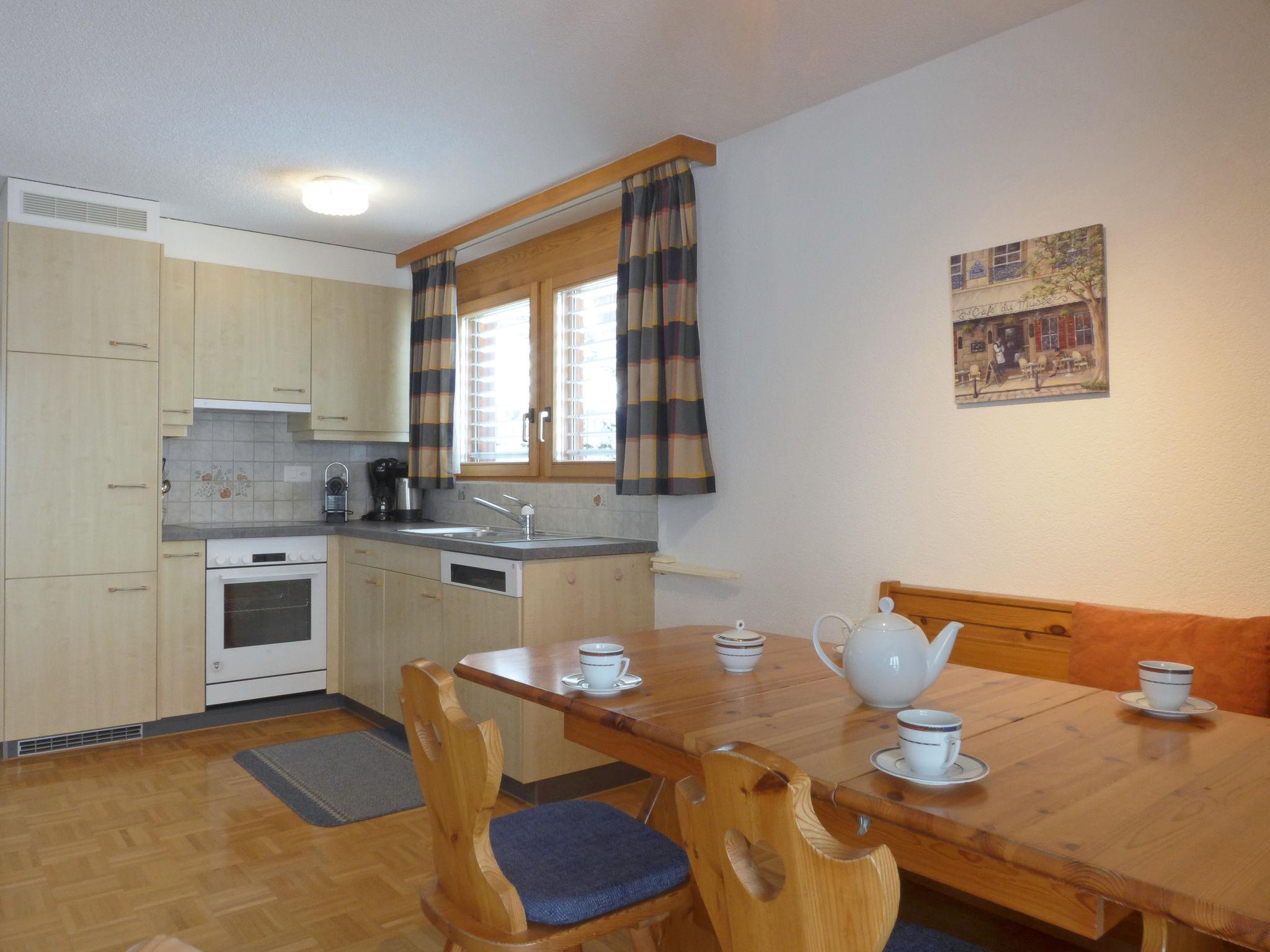 Photo 6 - 1 bedroom Apartment in Lauterbrunnen with mountain view