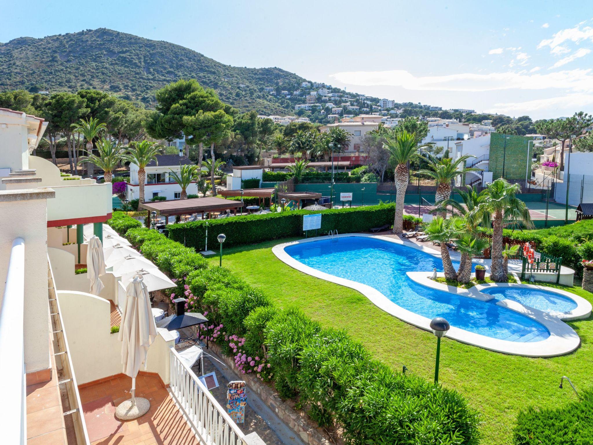 Photo 9 - Appartement de 1 chambre à Llançà avec piscine et vues à la mer