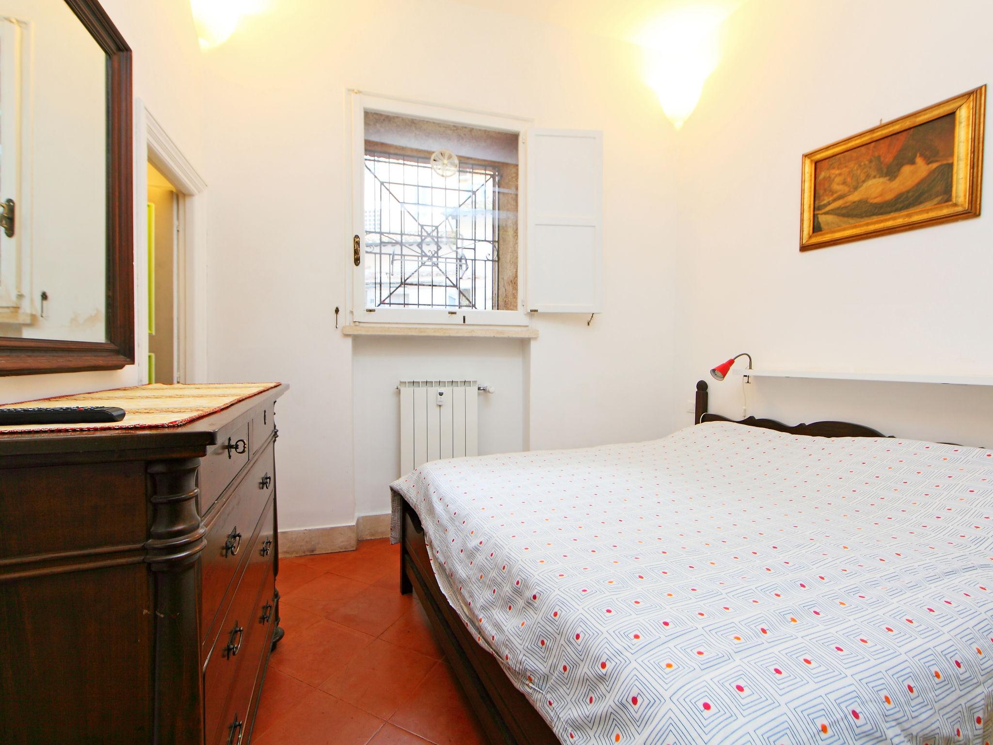 Foto 4 - Apartamento de 1 habitación en Roma