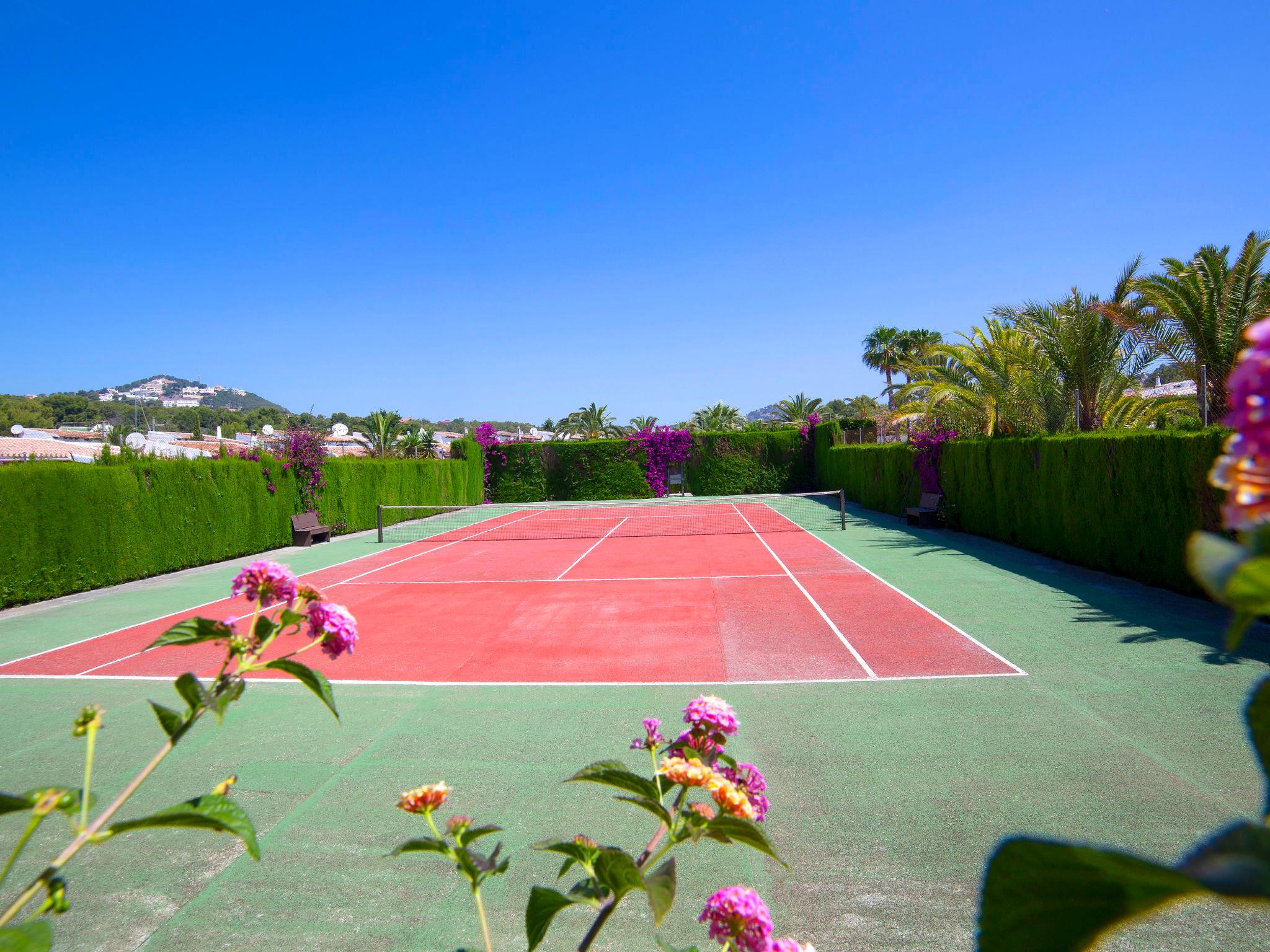 Foto 5 - Casa con 2 camere da letto a Calp con piscina e giardino