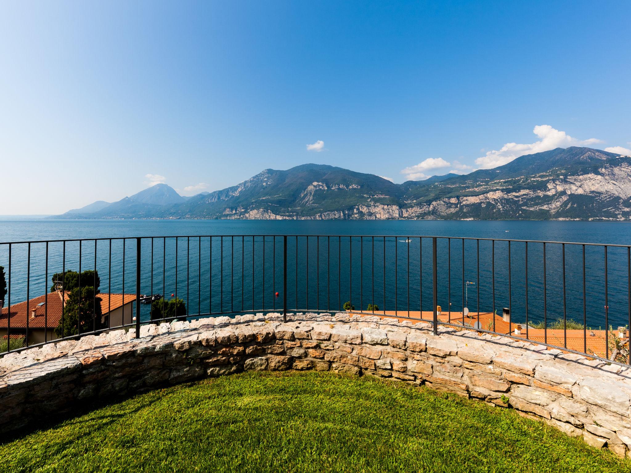 Photo 16 - 1 bedroom Apartment in Brenzone sul Garda with garden