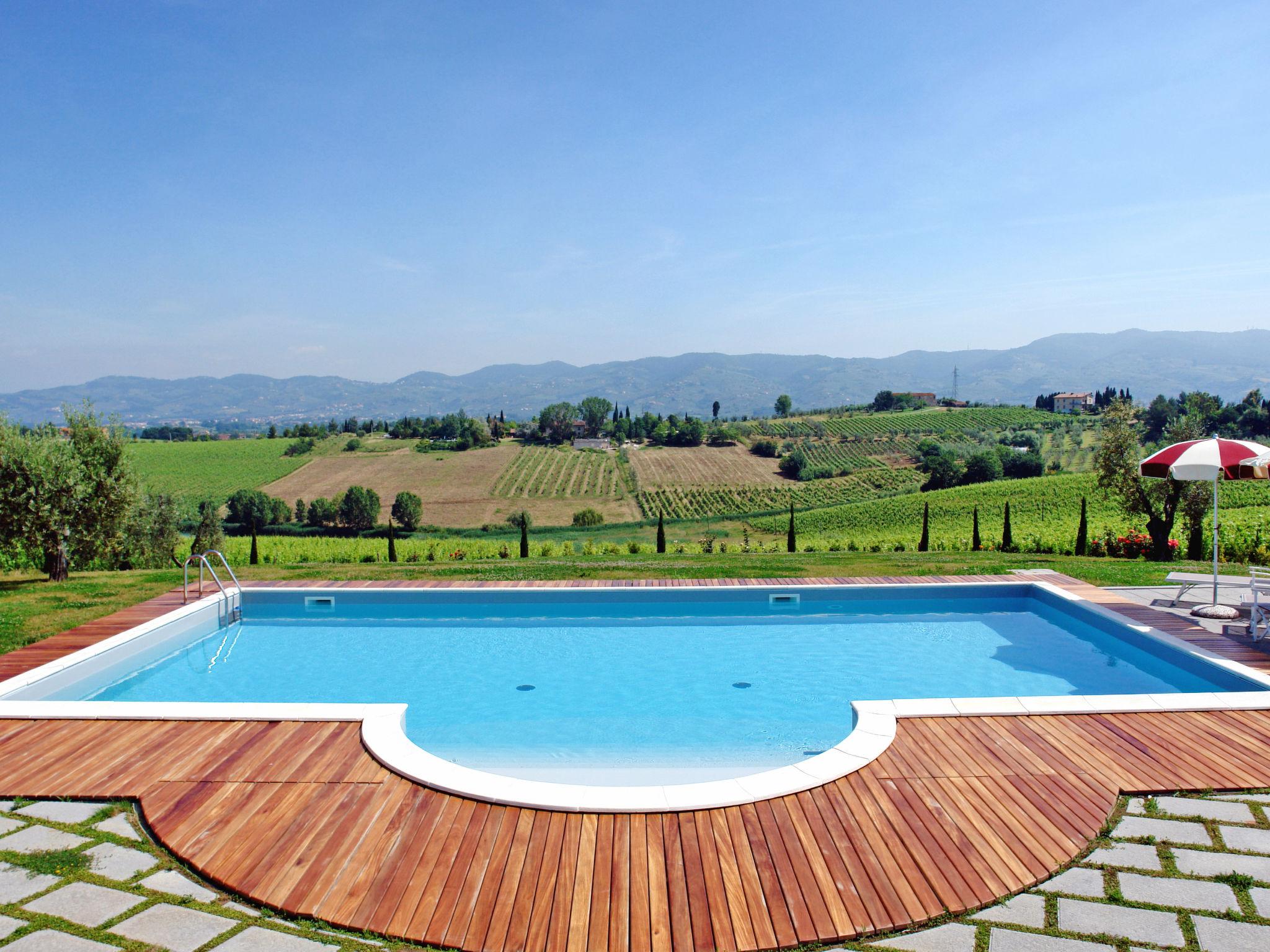 Foto 2 - Apartamento de 2 quartos em Cerreto Guidi com piscina e jardim