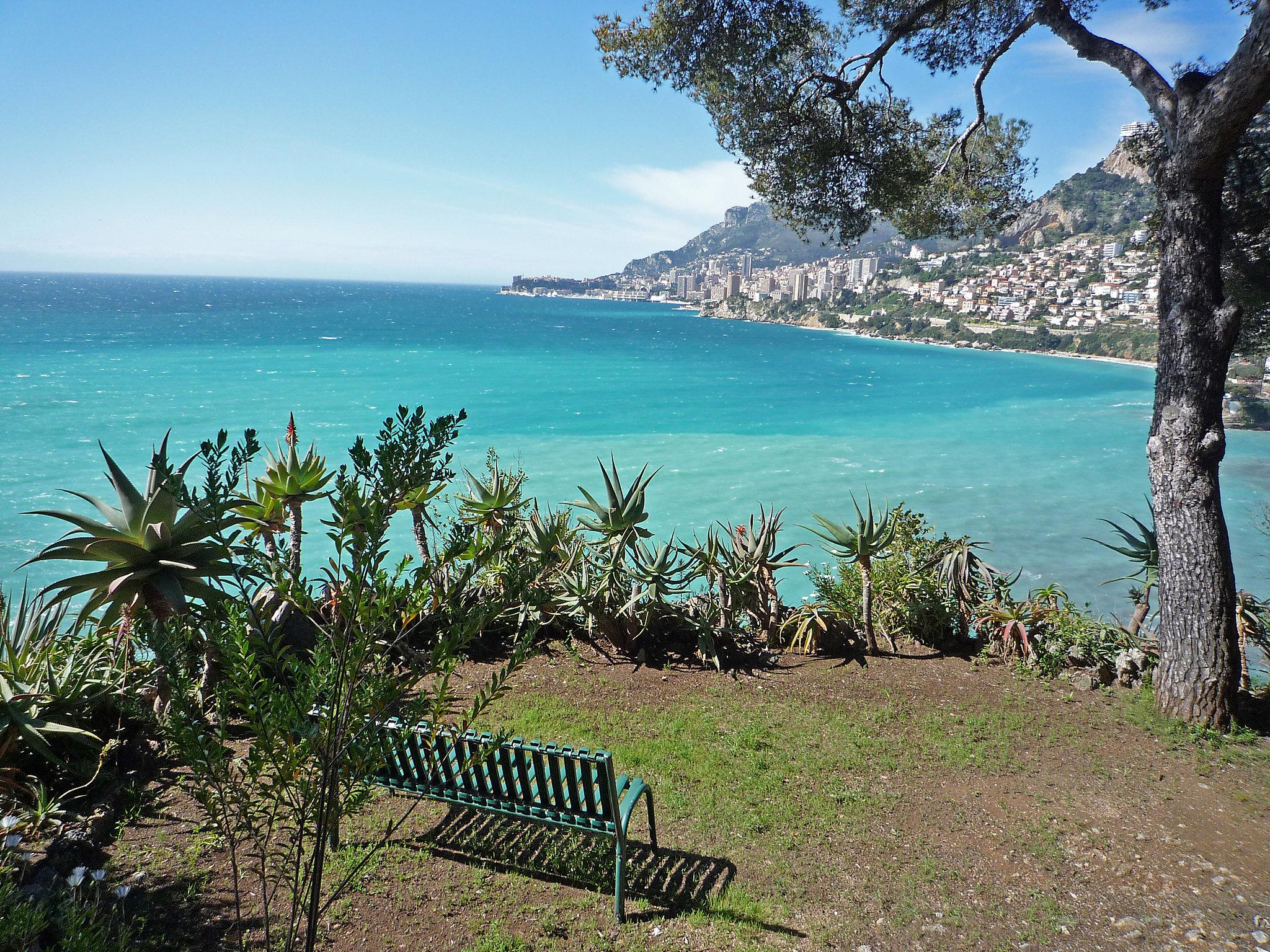 Photo 22 - Appartement de 2 chambres à Roquebrune-Cap-Martin avec piscine et vues à la mer