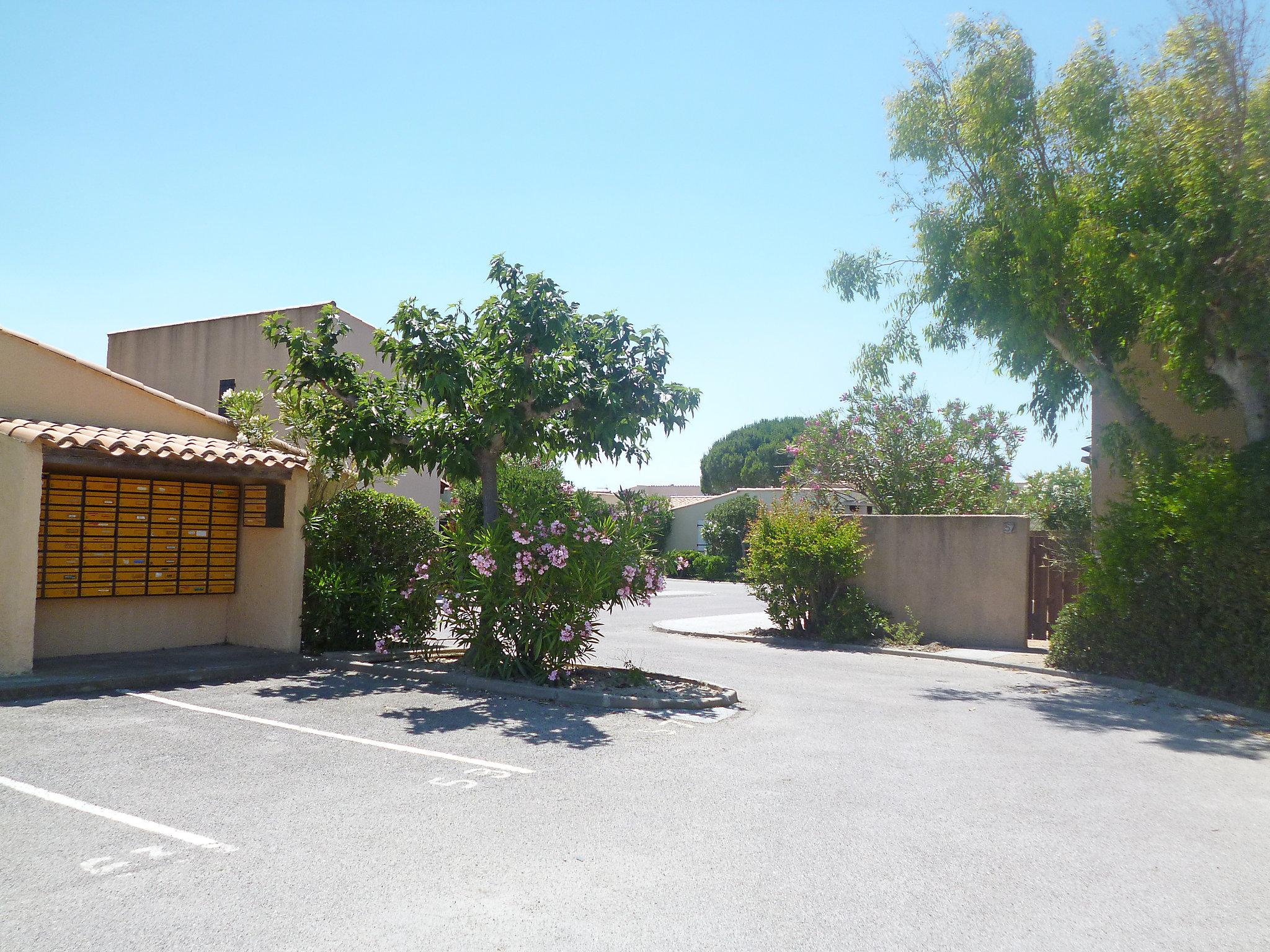 Photo 13 - 2 bedroom House in Le Barcarès with terrace