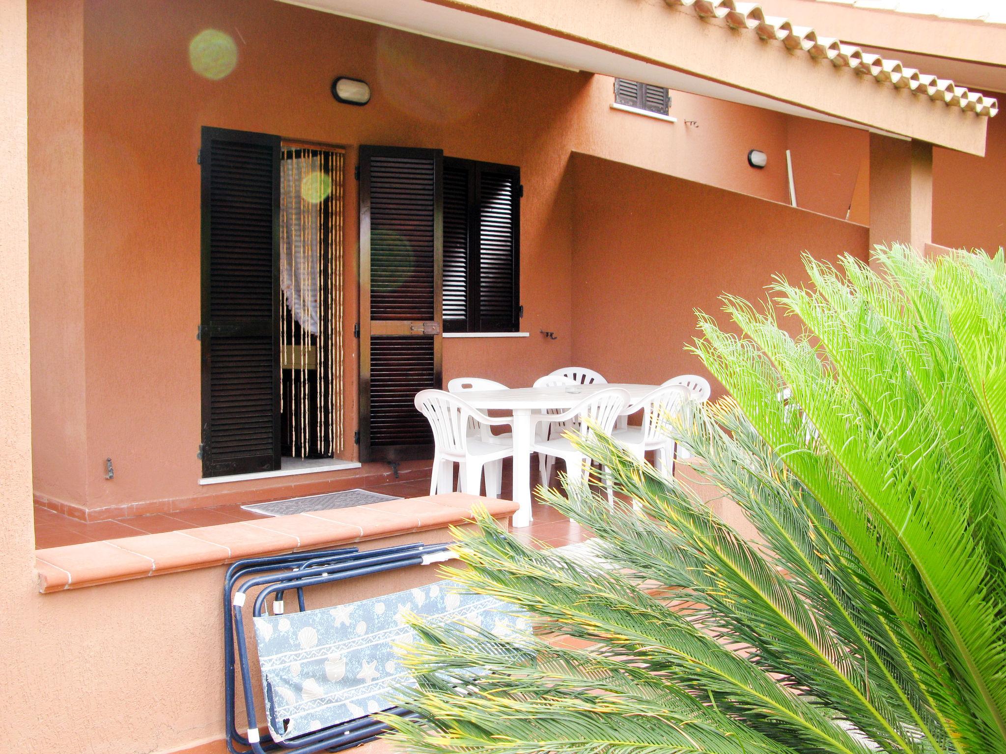 Photo 2 - 1 bedroom Apartment in Muravera with garden and terrace