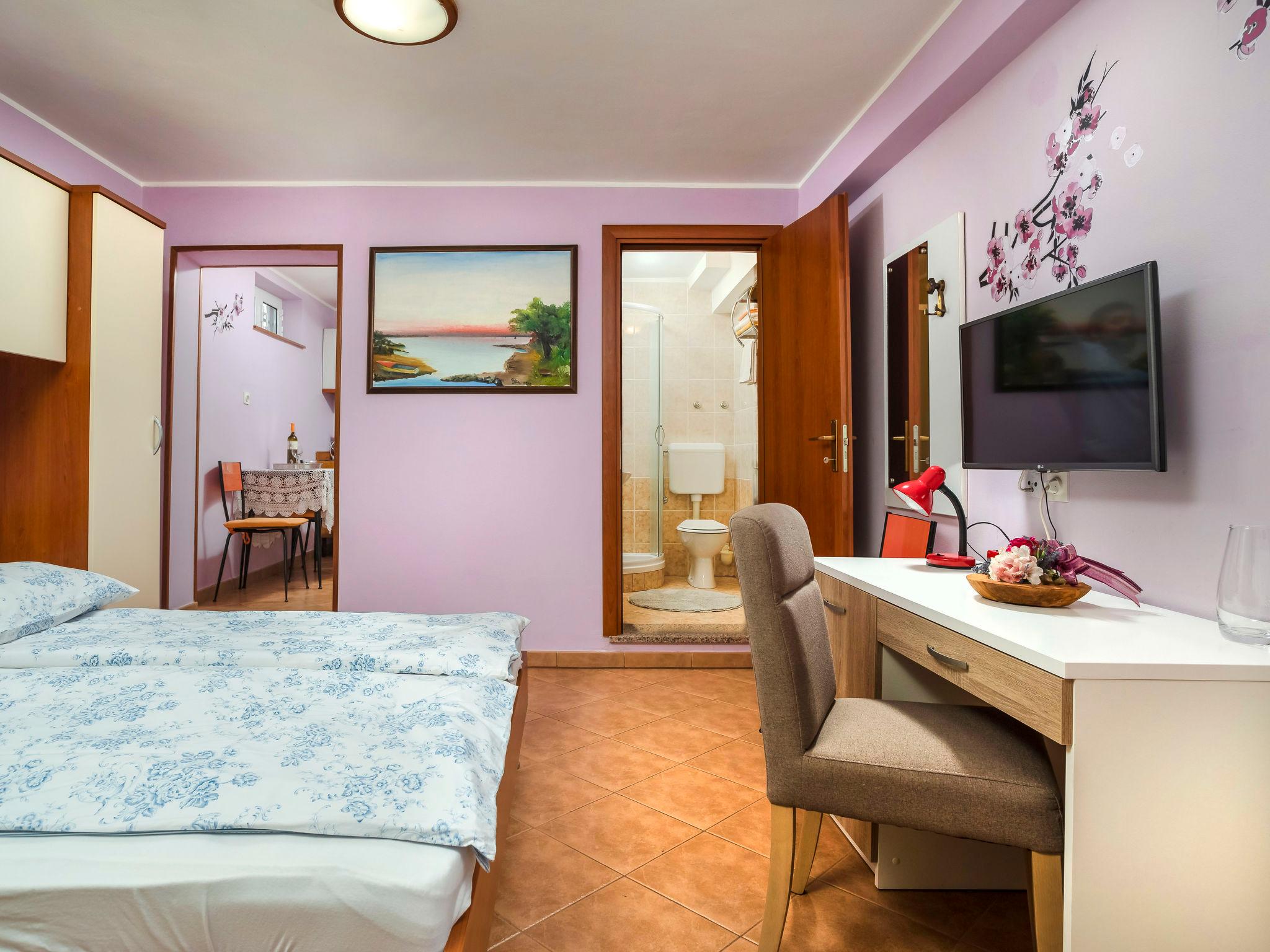 Foto 7 - Appartamento con 1 camera da letto a Kaštelir-Labinci con piscina e vista mare