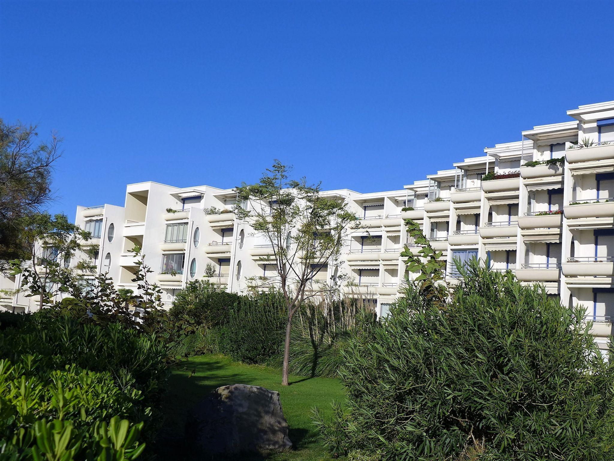 Photo 11 - 1 bedroom Apartment in La Grande-Motte with terrace and sea view