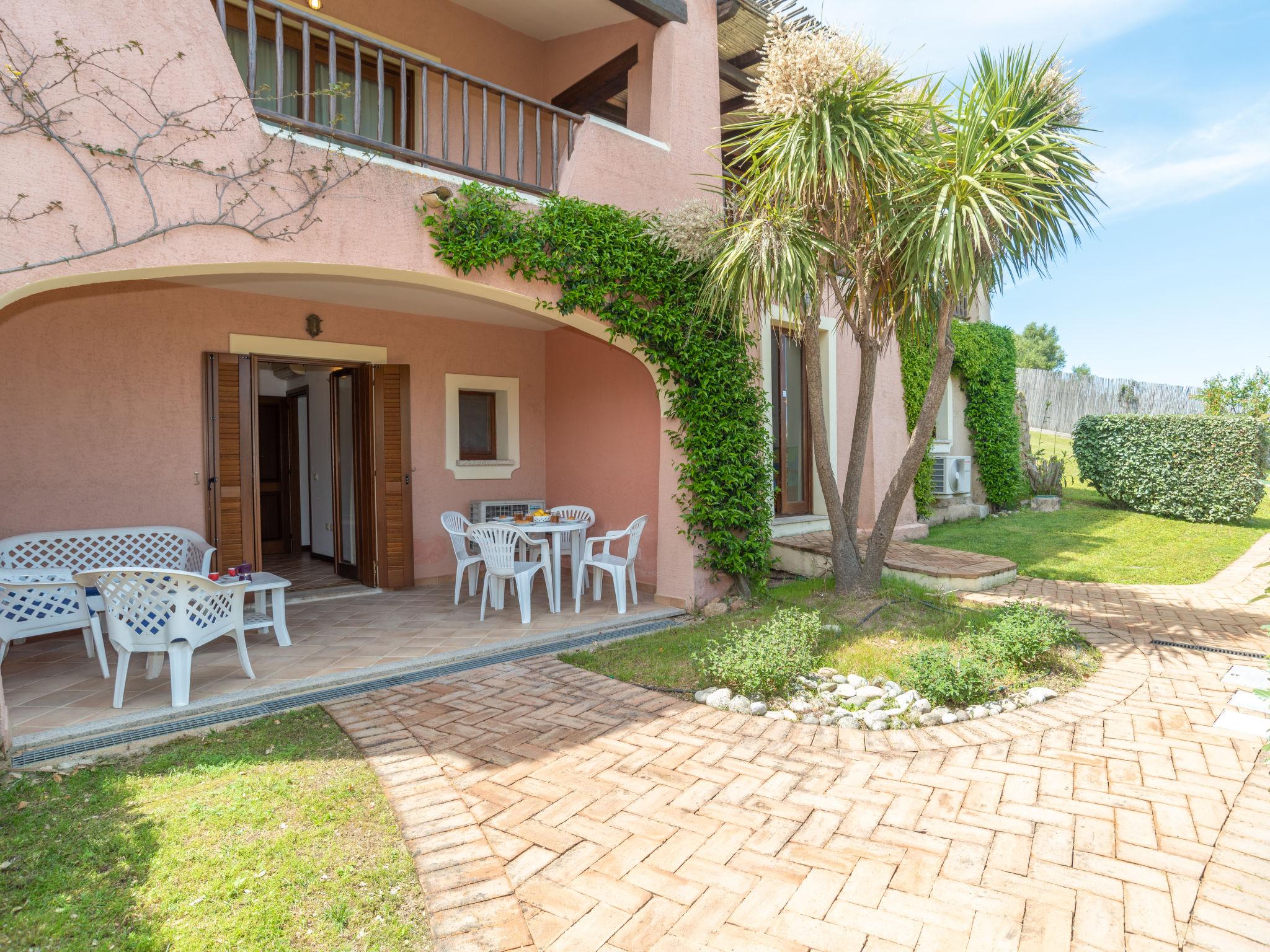 Foto 18 - Casa de 2 quartos em Loiri Porto San Paolo com piscina e jardim