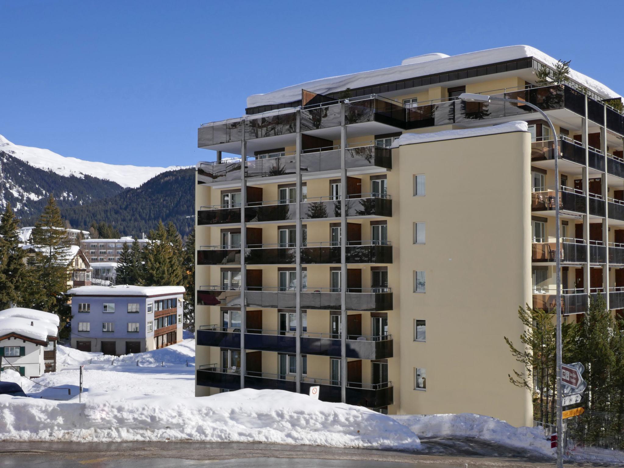 Foto 27 - Apartment mit 1 Schlafzimmer in Davos mit garten und blick auf die berge